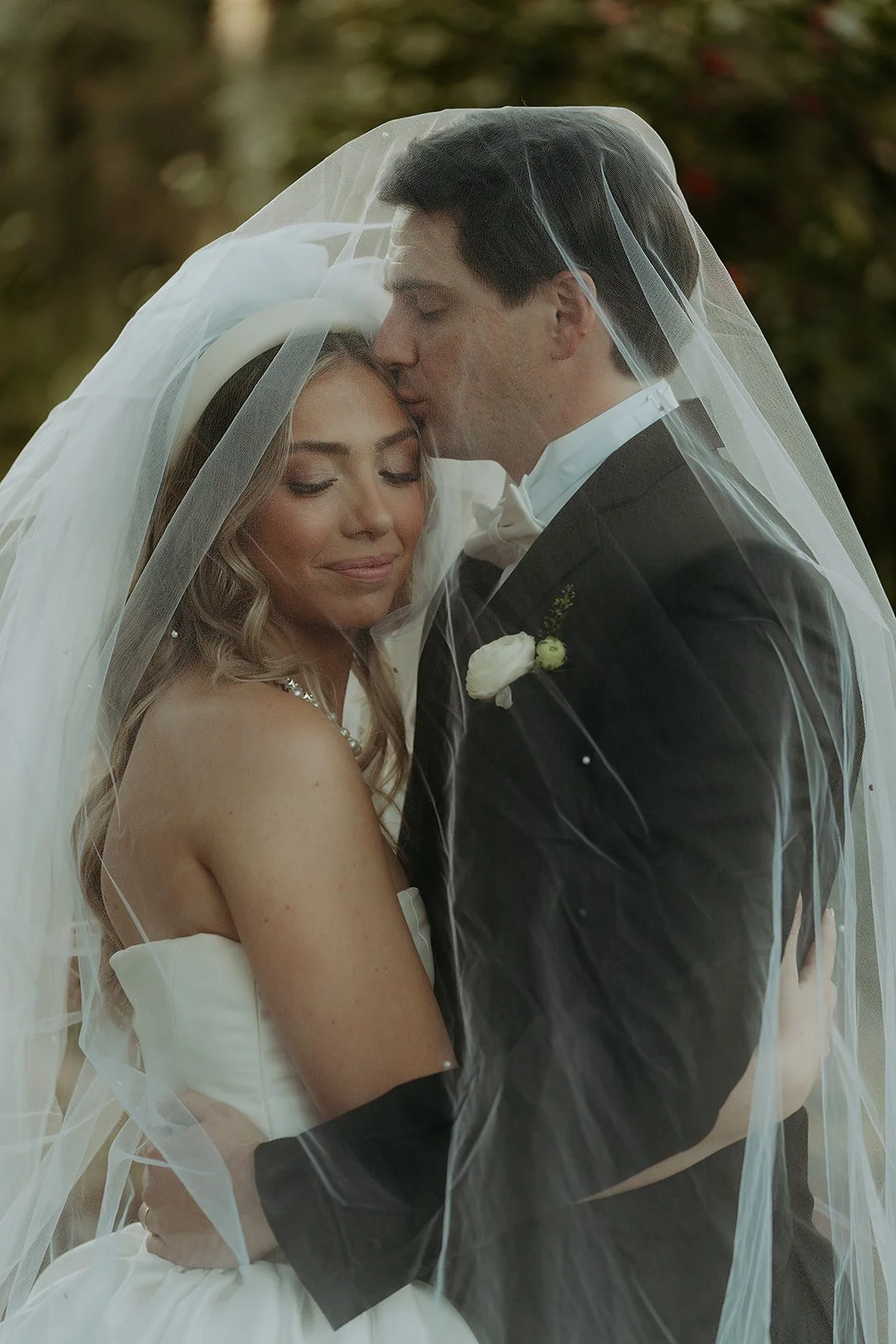 E+RWeddingSneakPeeks_MakaylaEarlPhoto-06445.jpg