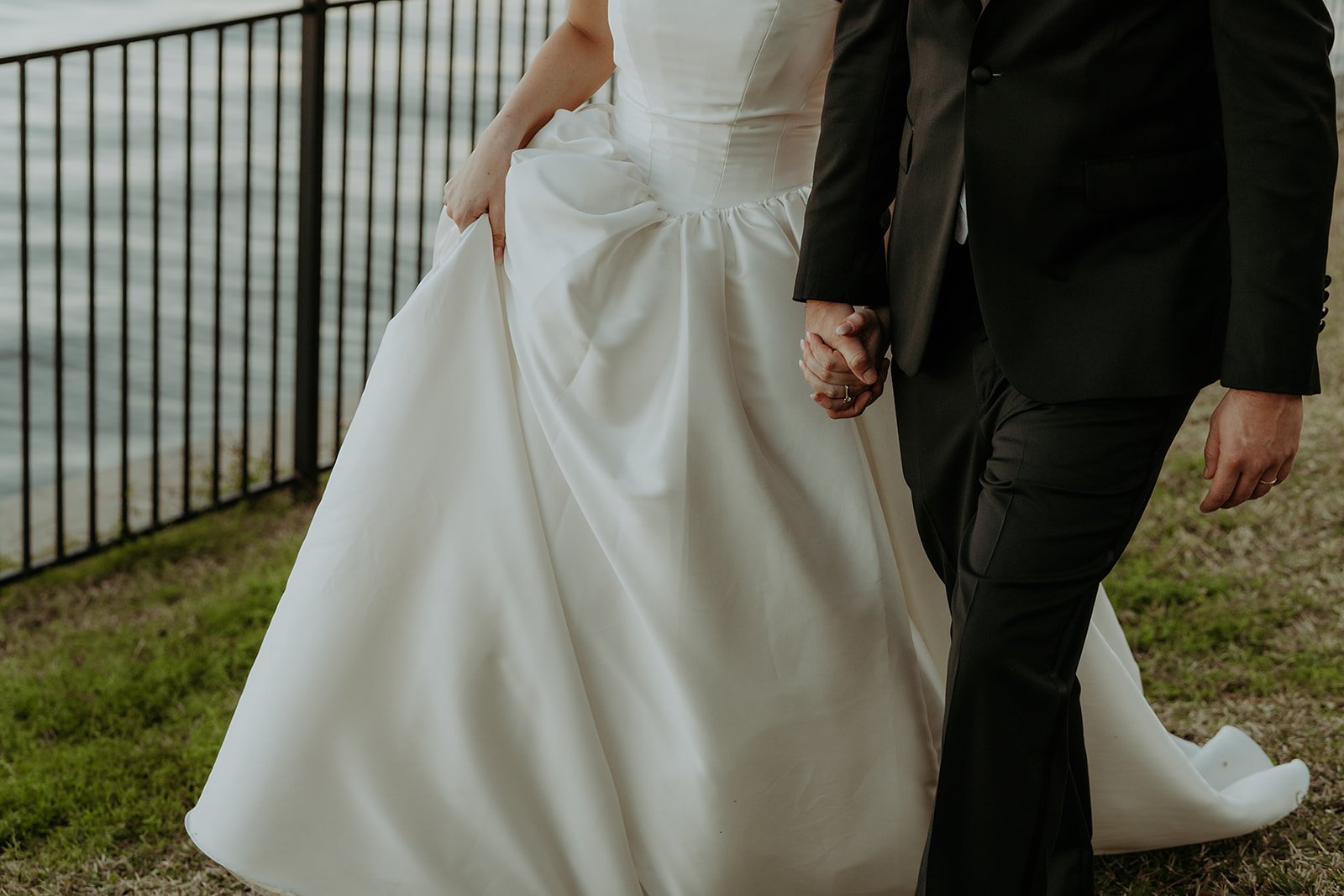 E+RWeddingSneakPeeks_MakaylaEarlPhoto-06573.jpg