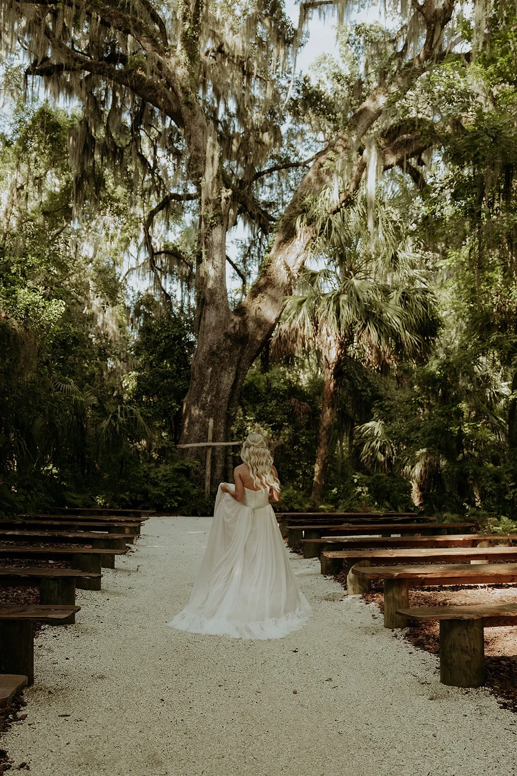 Sneakpeek_MAKAYLAEARLPHOTO-4.jpg
