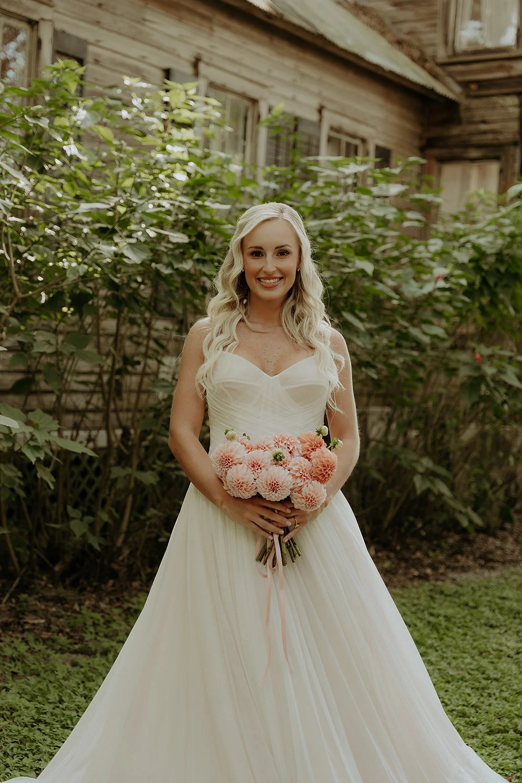 Sneakpeek_MAKAYLAEARLPHOTO-8.jpg