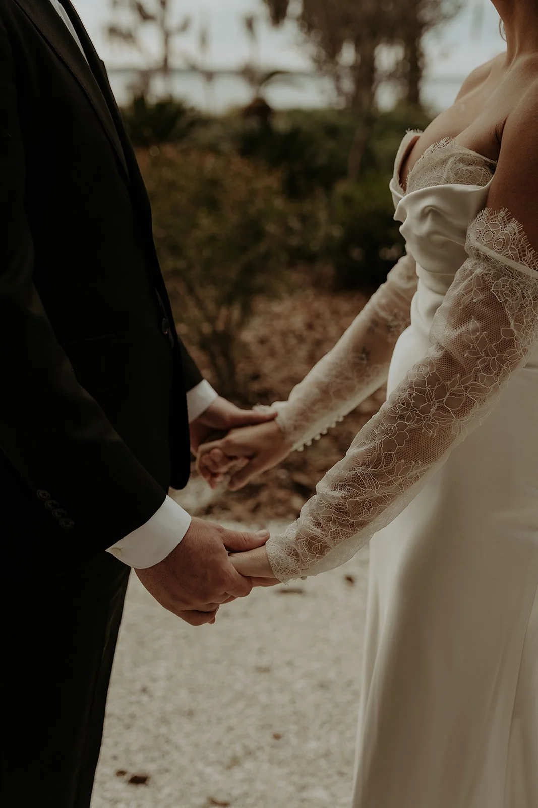 SNEAKPEEKS_MAKAYLAEARLPHOTO-5.jpg