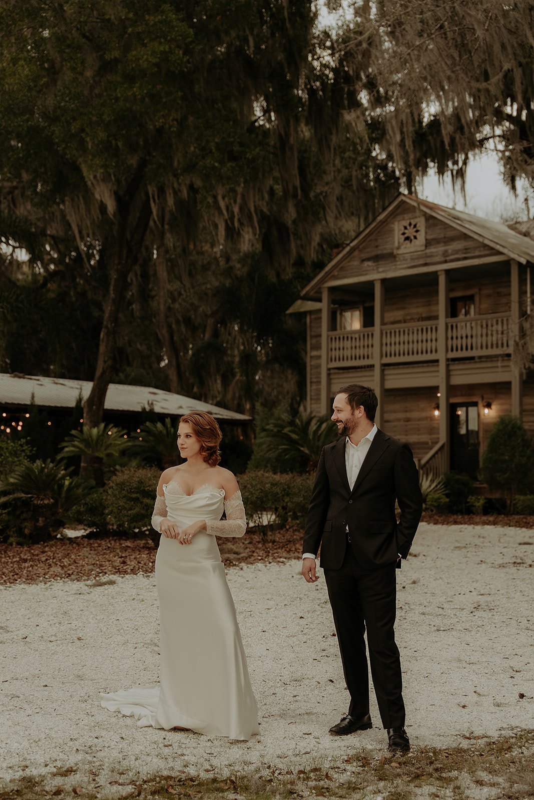 SNEAKPEEKS_MAKAYLAEARLPHOTO-6.jpg
