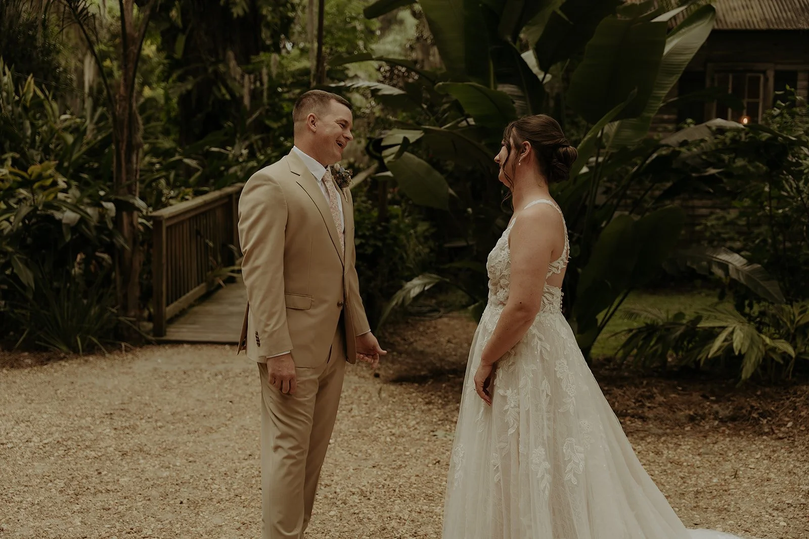 SNEAKPEEKS_MAKAYLAEARLPHOTO-5.jpg