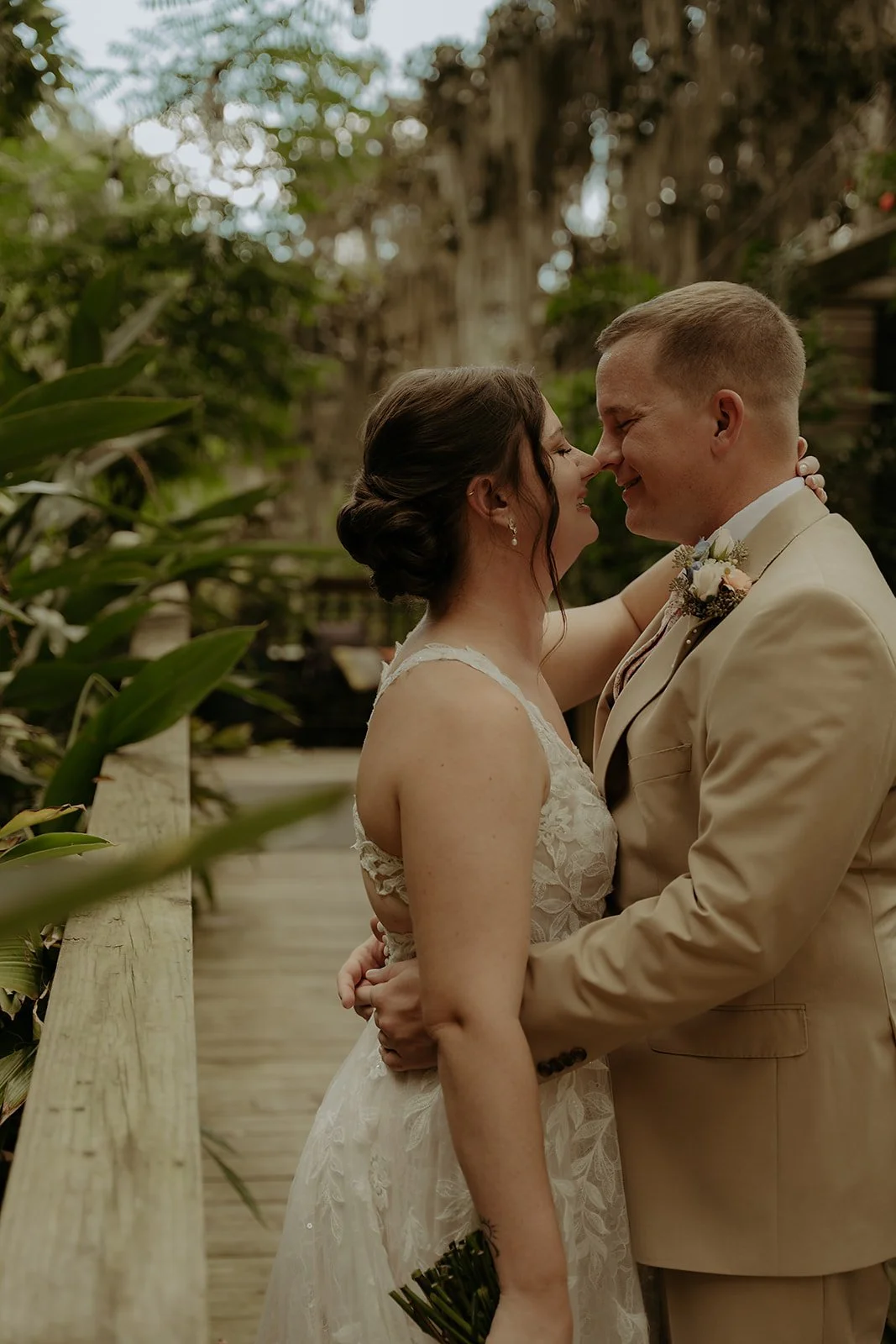 SNEAKPEEKS_MAKAYLAEARLPHOTO-10.jpg