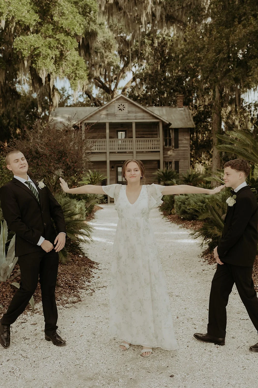 Sneakpeek__MAKAYLAEARLPHOTO-22.jpg