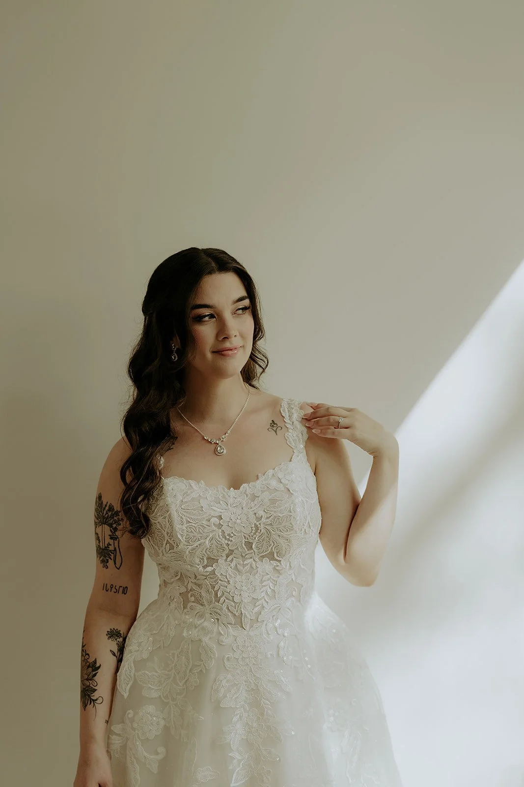 SNEAKPEEKS_MAKAYLAEARLPHOTO-5.jpg