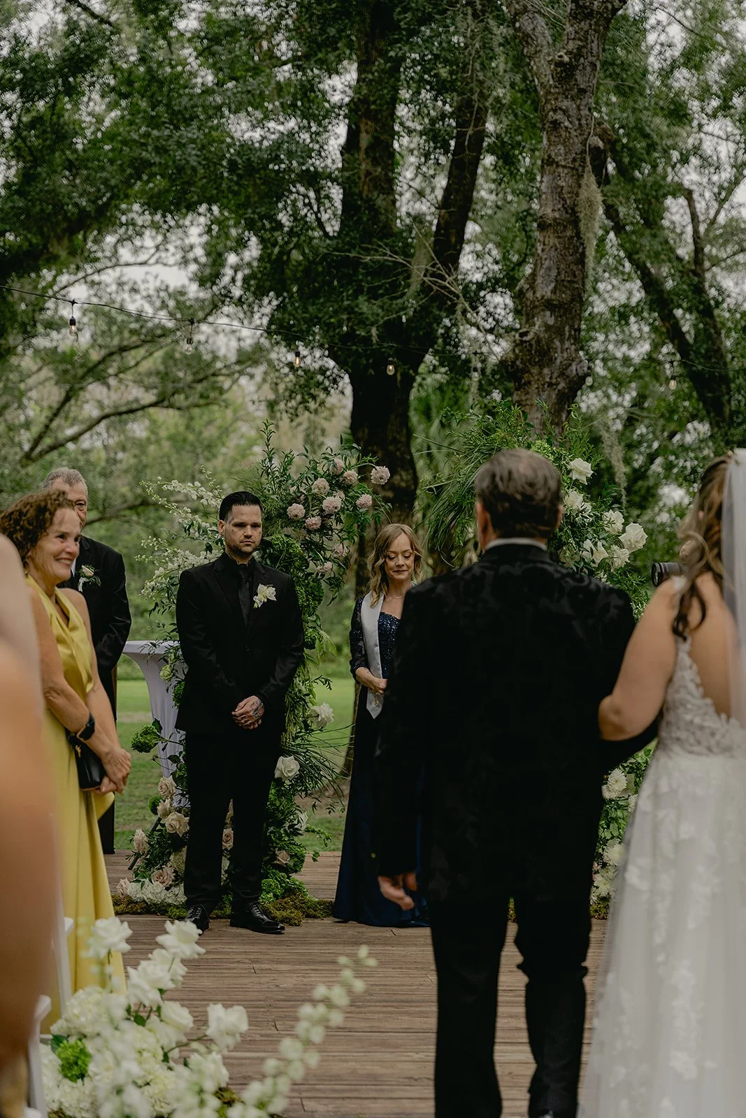A&TSNEAKPEEKS_MAKAYLAEARLPHOTO-32.jpg