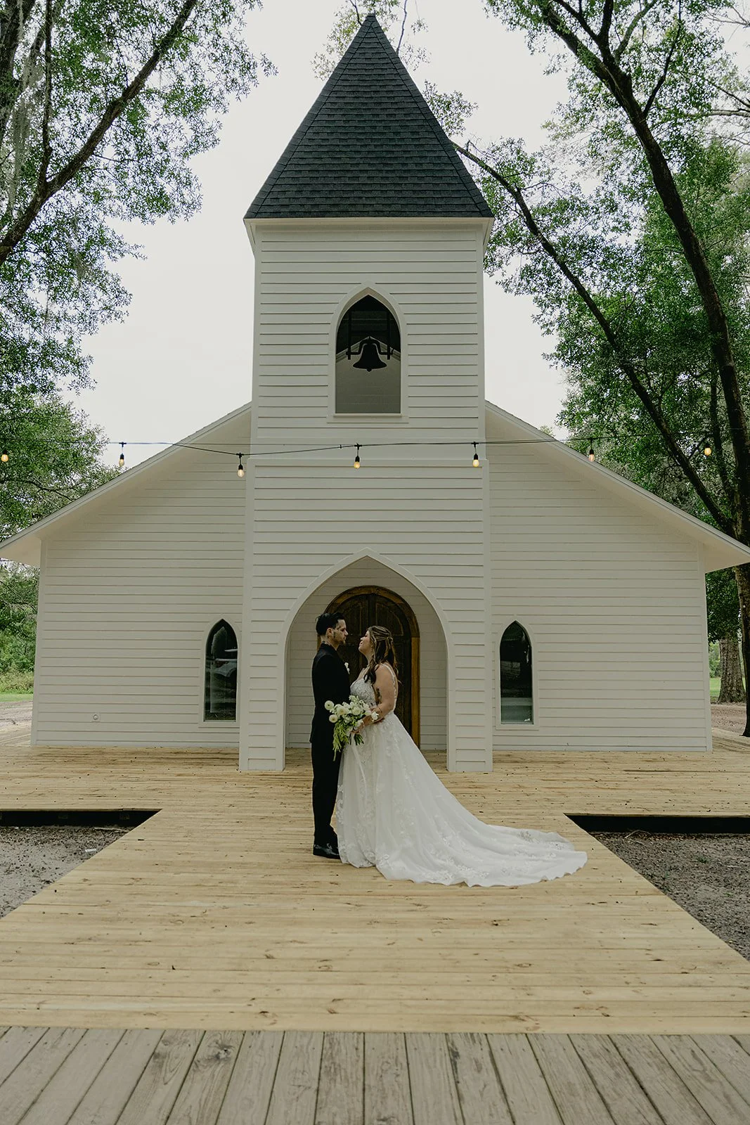 A&TSNEAKPEEKS_MAKAYLAEARLPHOTO-45.jpg