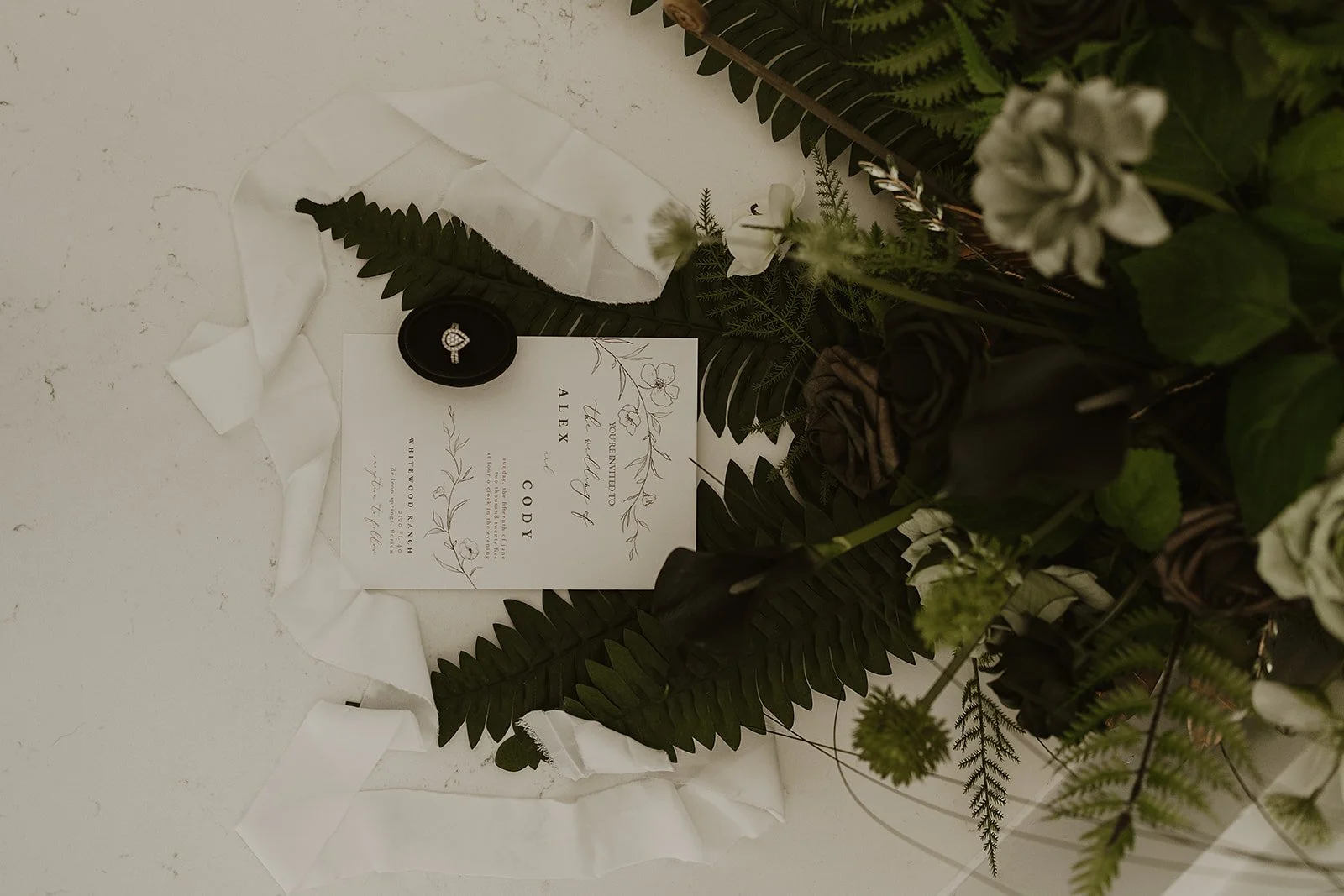 SNEAKPEEK_MAKAYLAEARLPHOTO-24.jpg