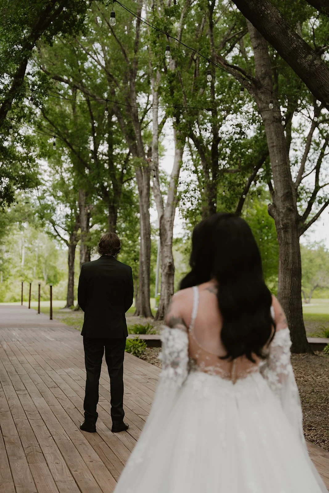 SNEAKPEEK_MAKAYLAEARLPHOTO-32.jpg