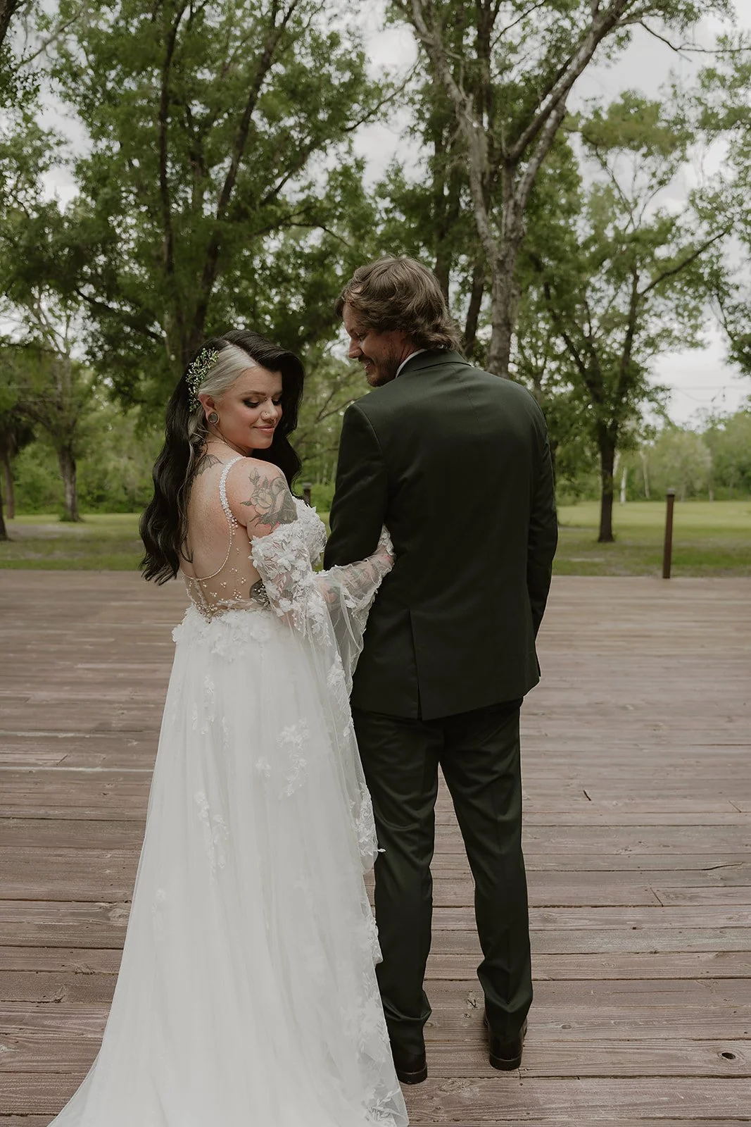 SNEAKPEEK_MAKAYLAEARLPHOTO-45.jpg