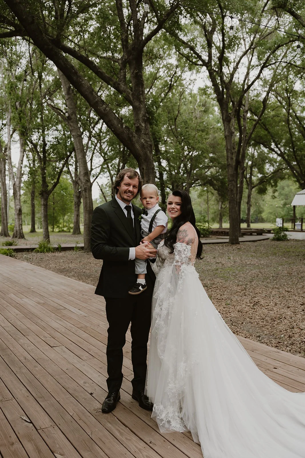 SNEAKPEEK_MAKAYLAEARLPHOTO-46.jpg