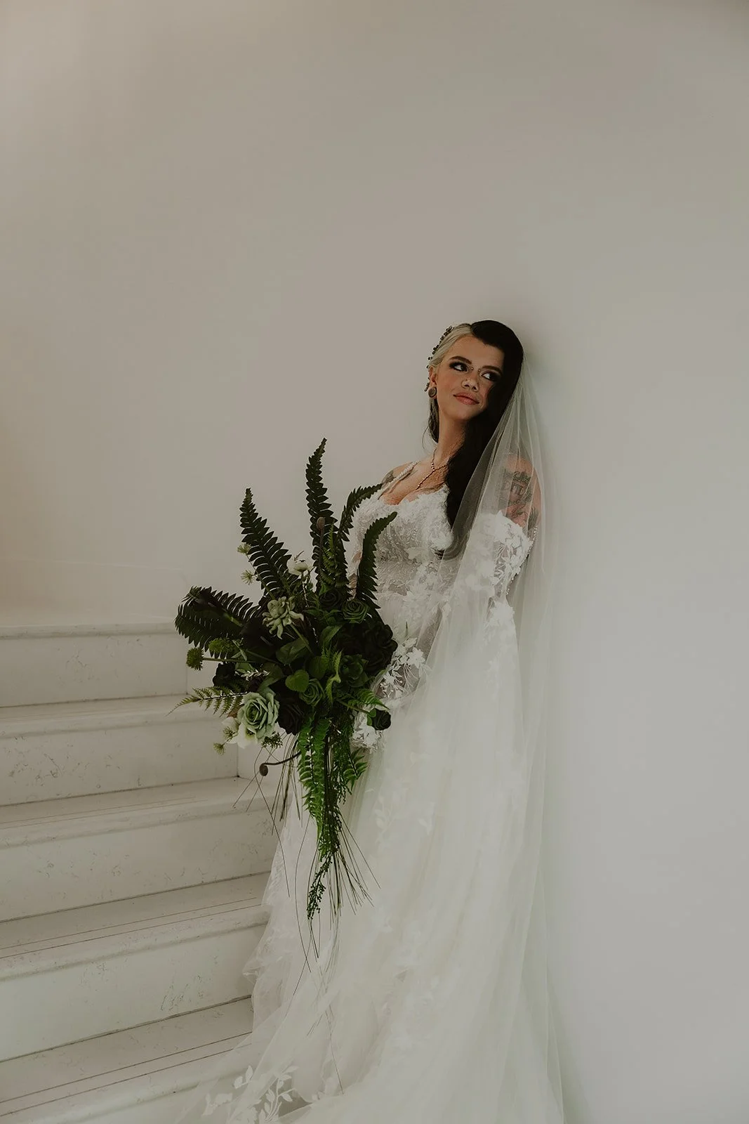 SNEAKPEEK_MAKAYLAEARLPHOTO-54.jpg