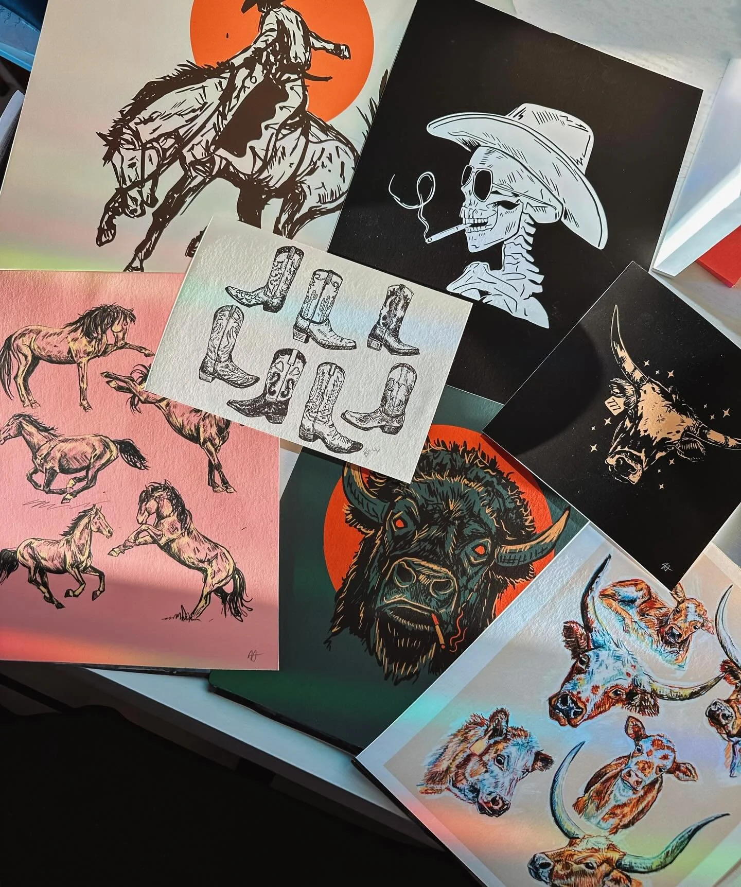 Last day of the buy one get one 50% print sale!! Link in bio. Sales closes tonight at 11:59 pm 
.
. 
. #westerndesign #illustration #cowboy