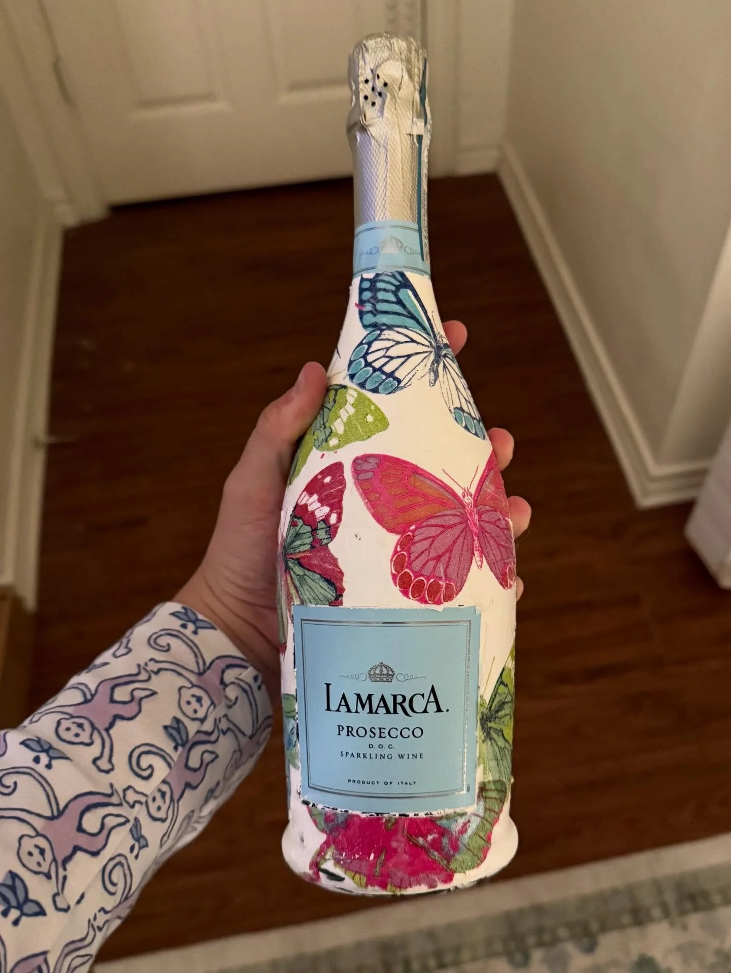 One of my fav bottles for a 21st!!🦋🦋🦋