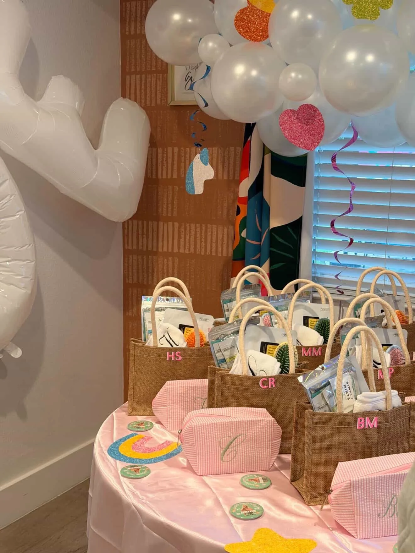 Perfect monogrammed striped cosmetic bags for the perfect @beeeeelllllleeeeeee &lsquo;s bachelorette!💍🩷💚