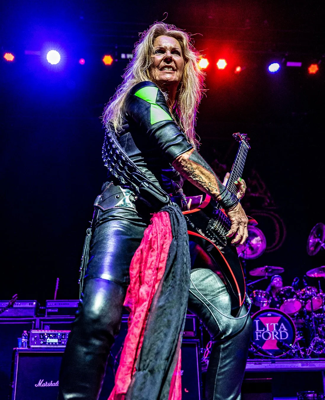 Lita Ford (2).jpg
