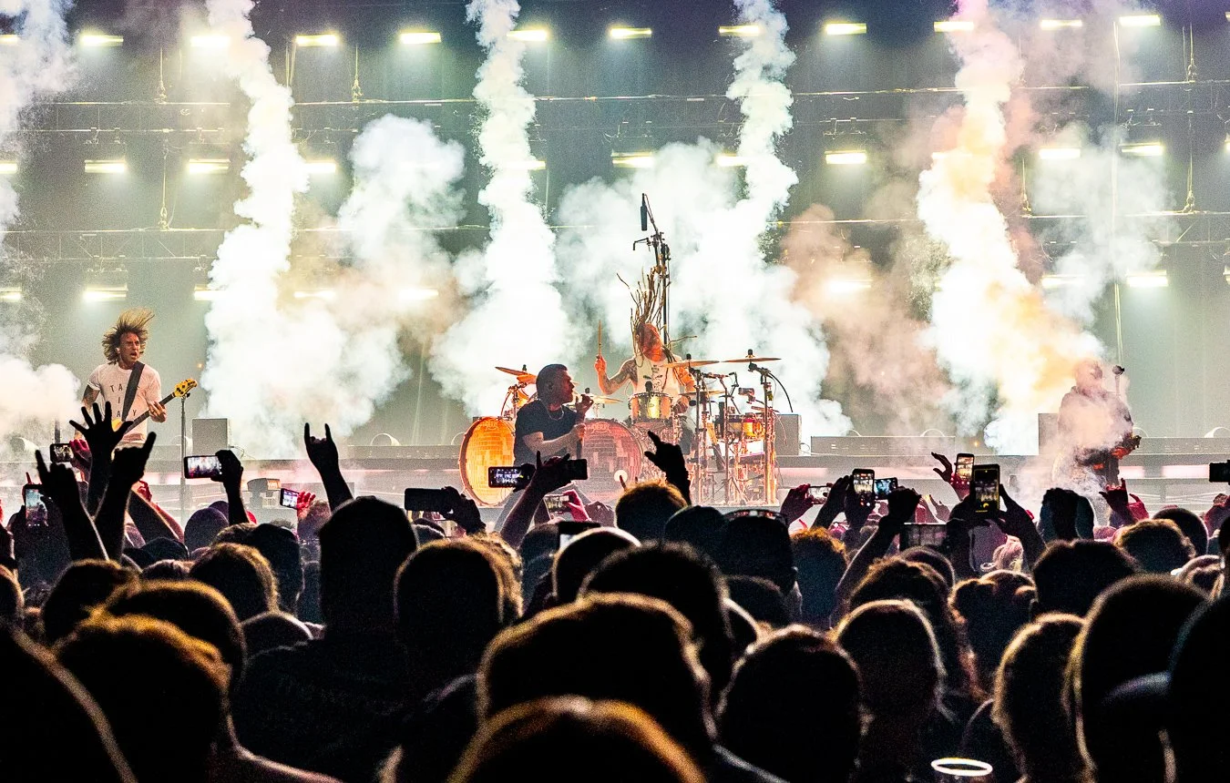 SHINEDOWN (5).jpg