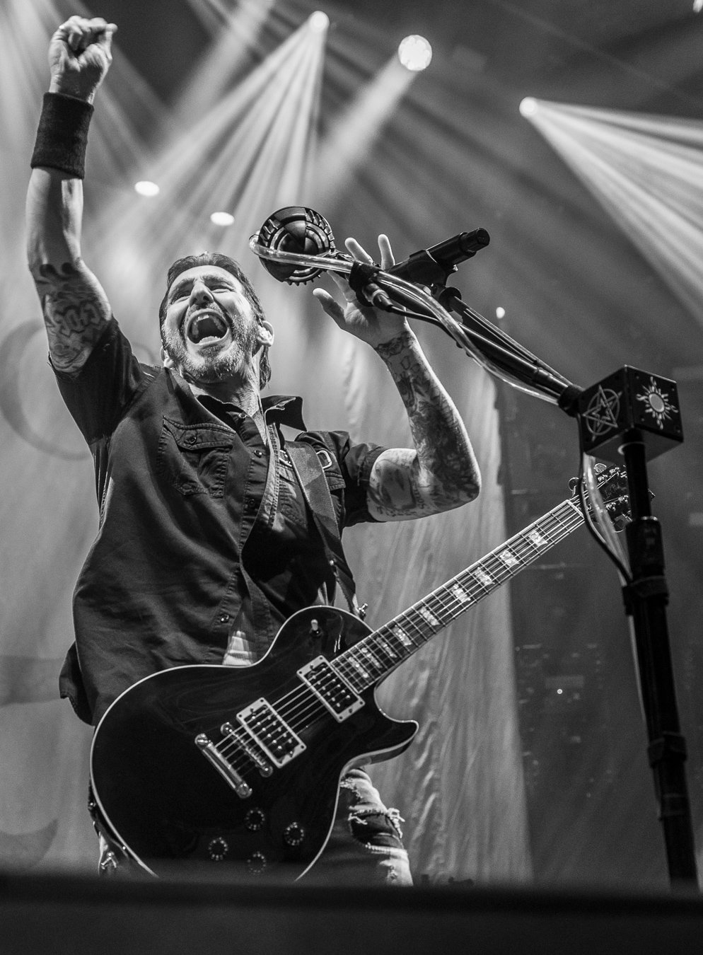 GODSMACK (7).jpg