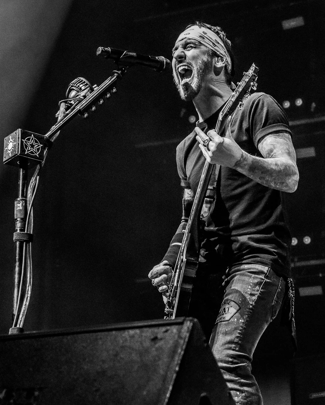 GODSMACK (57).jpg