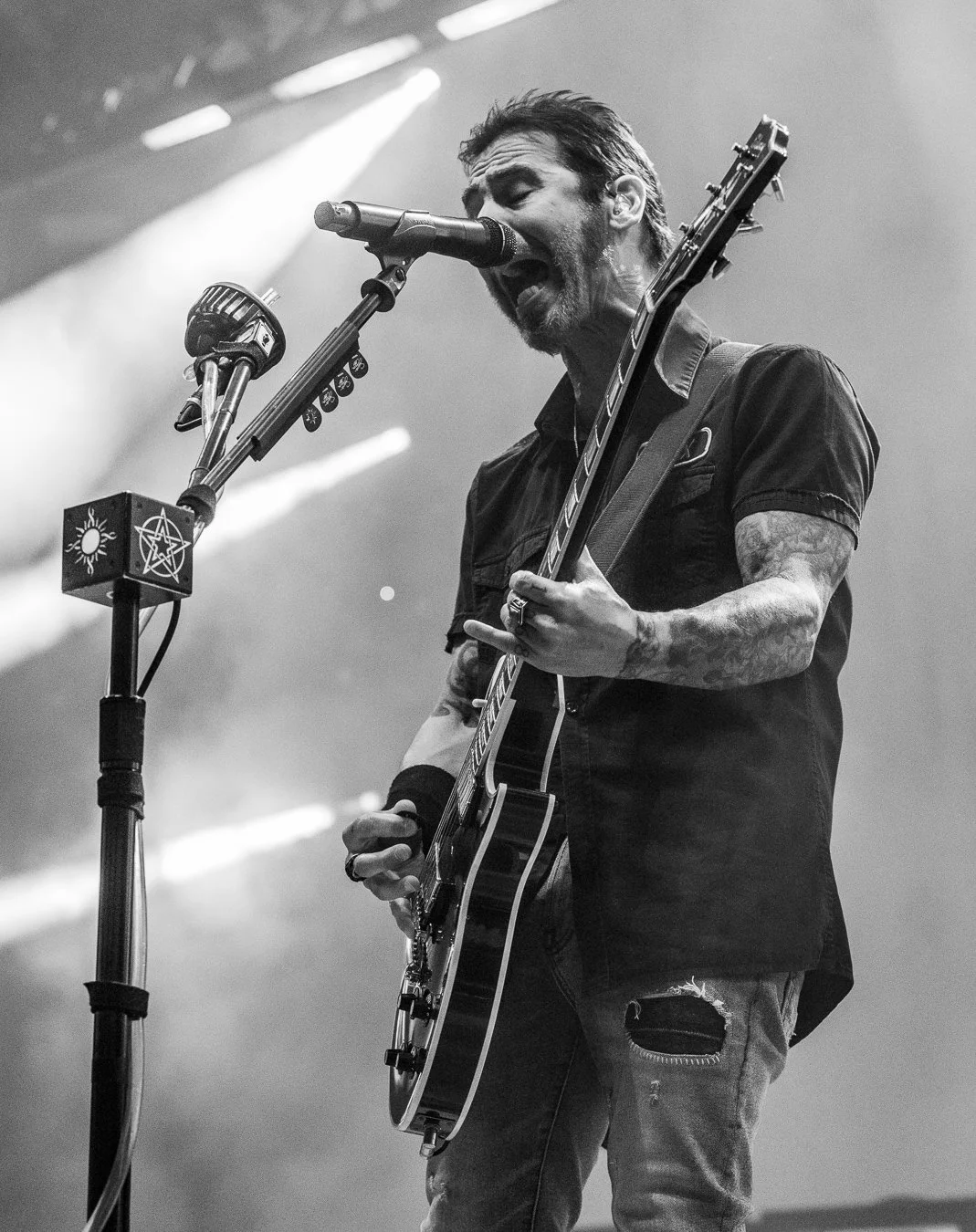 GODSMACK (13).jpg
