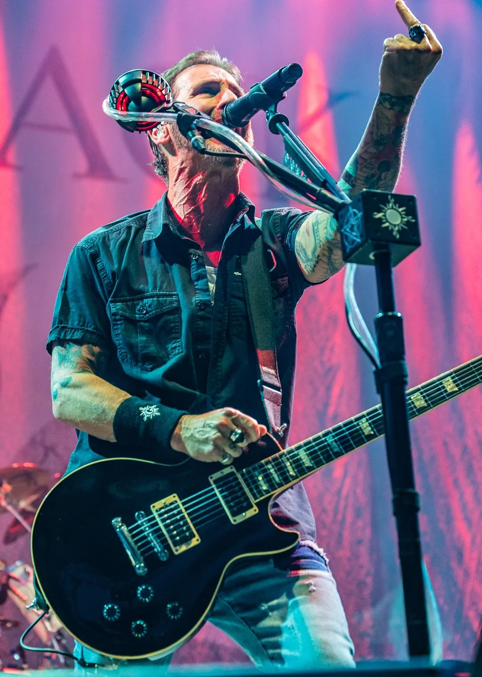 GODSMACK (10).jpg