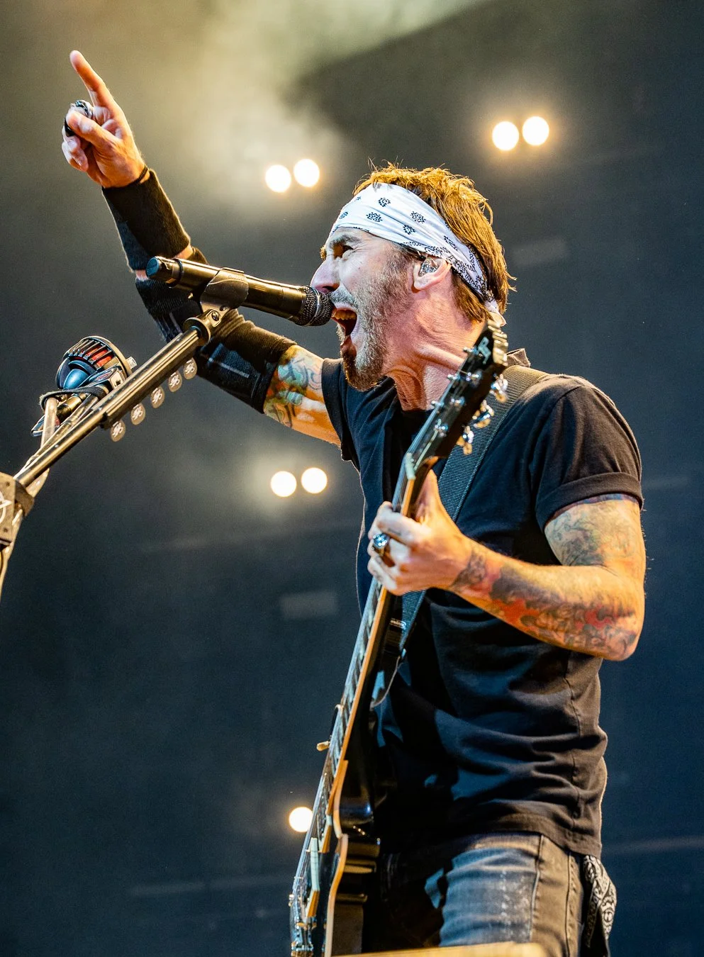 GODSMACK (49).jpg