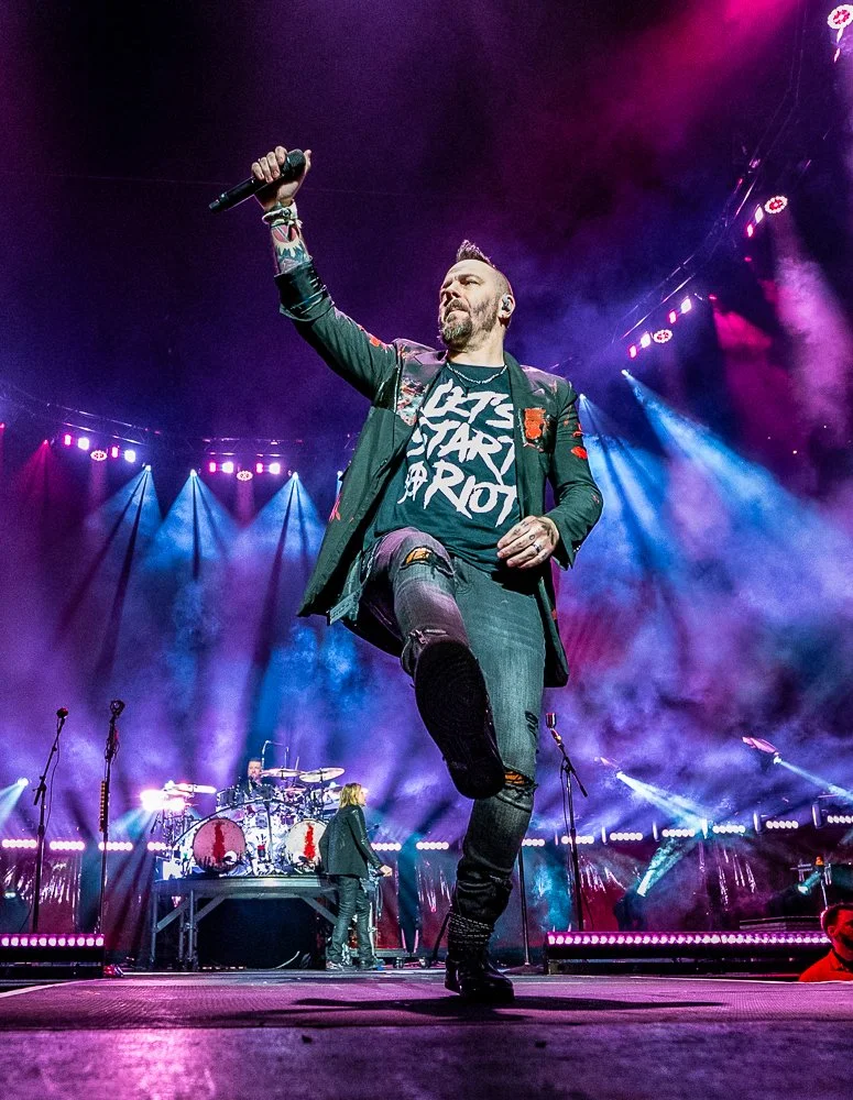 Three Days Grace (95).jpg