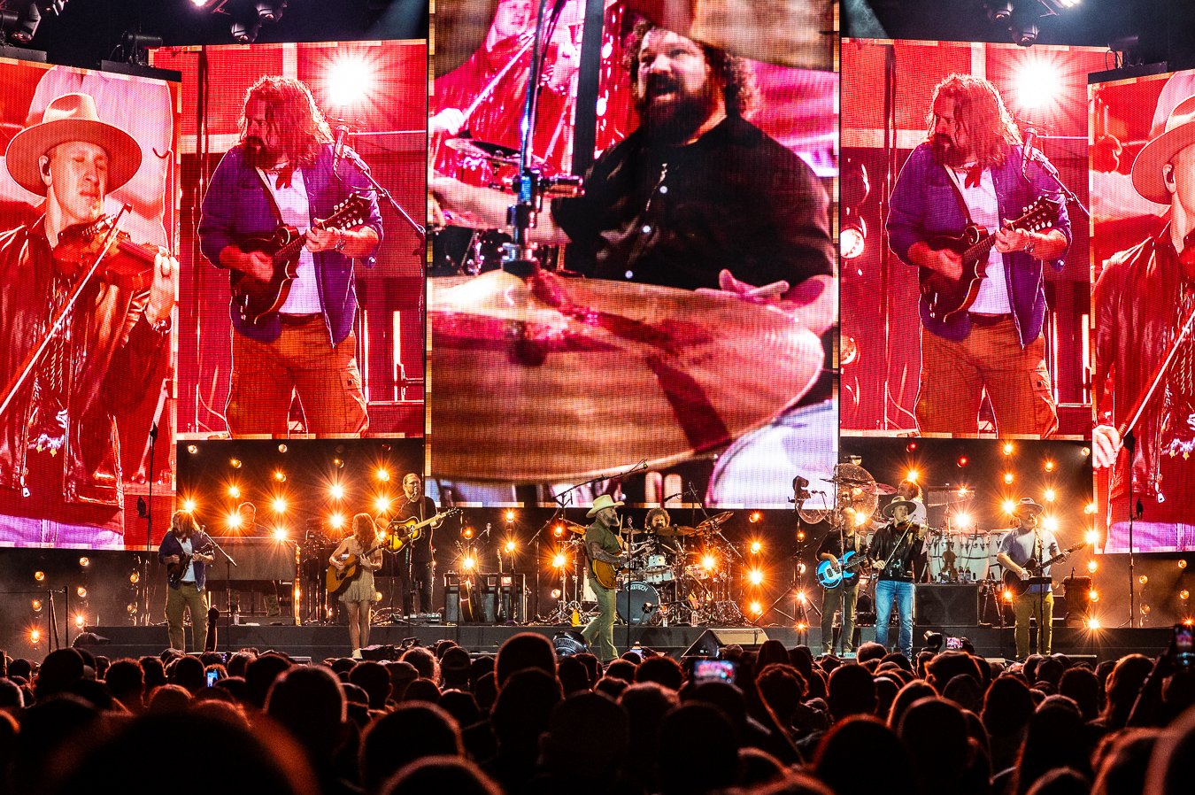 ZAC BROWN BAND (60).jpg