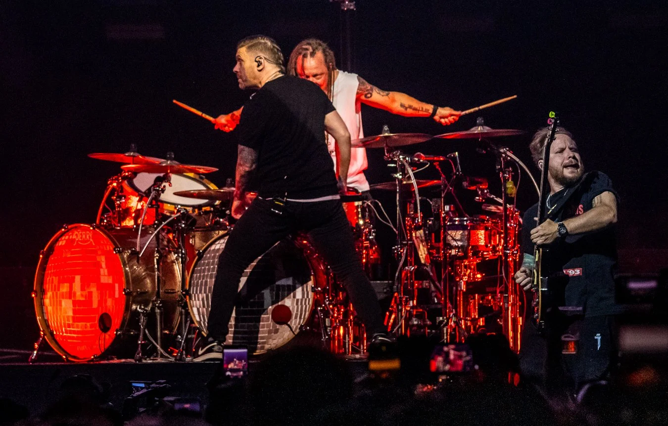SHINEDOWN (54).jpg