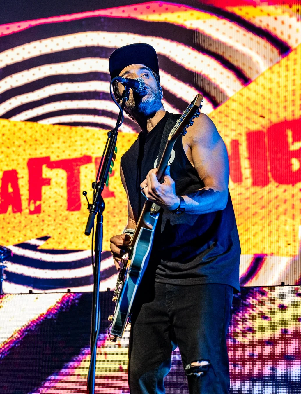 SIMPLE PLAN (18).jpg