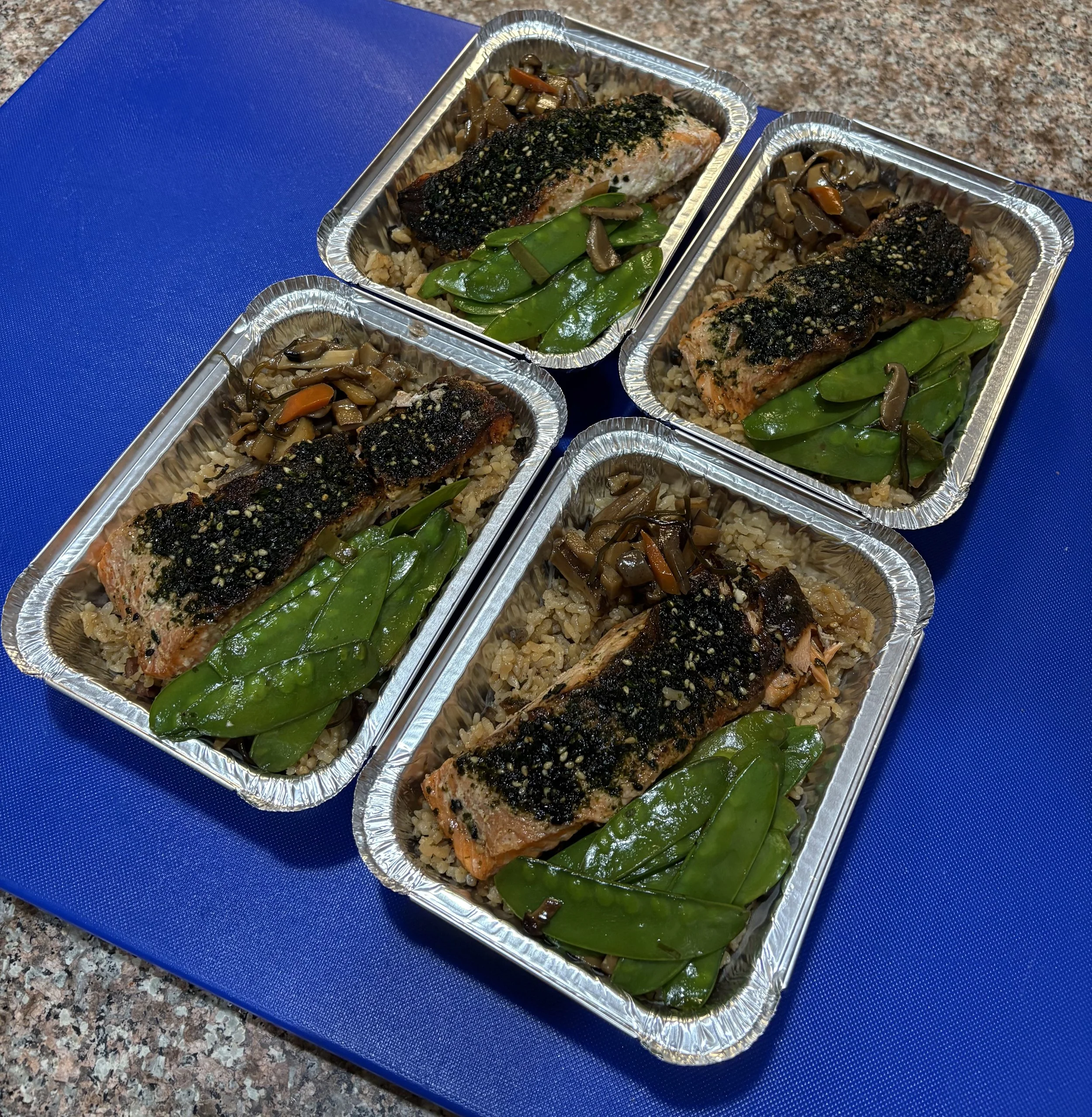 Furikake Salmon 4 pcs.jpg