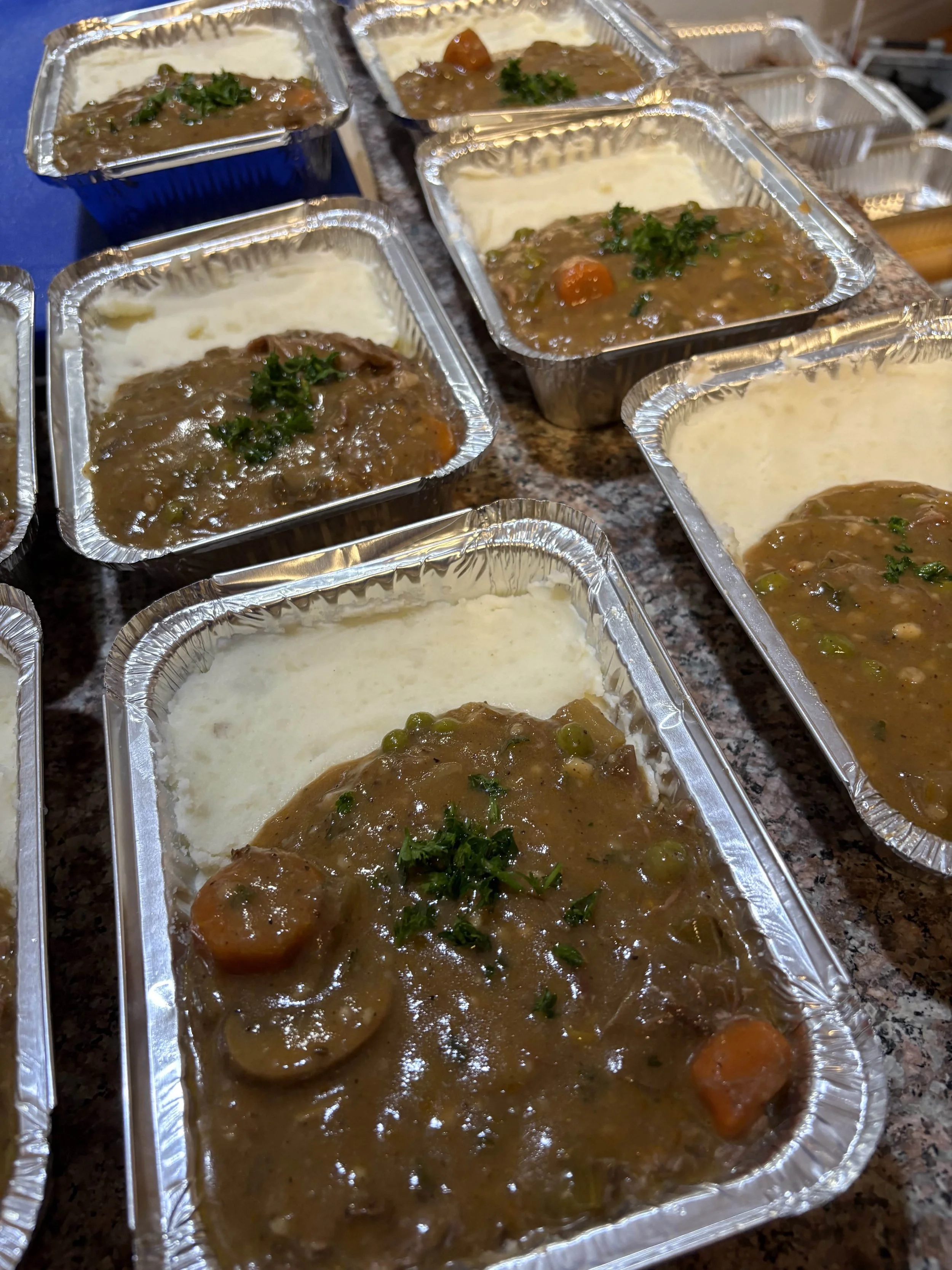 Pot Roast + Garlic Mashed Potatoes | 1 Serving