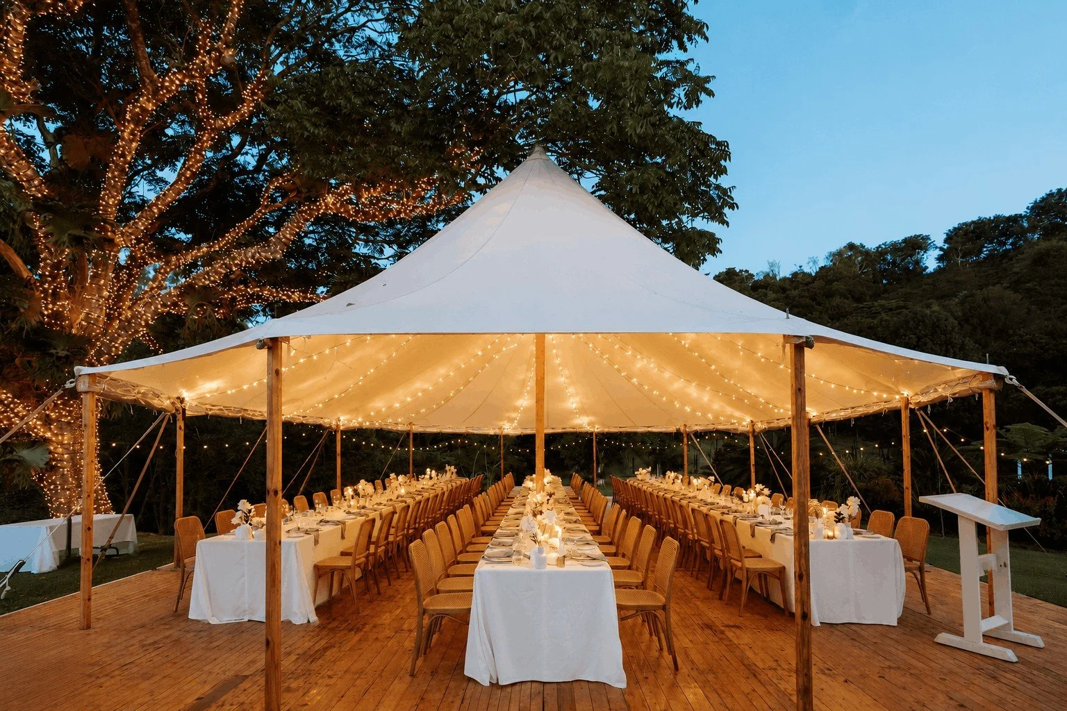 Sperry Tents Sunshine Coast_10x16m Oyster_Maleny Manor