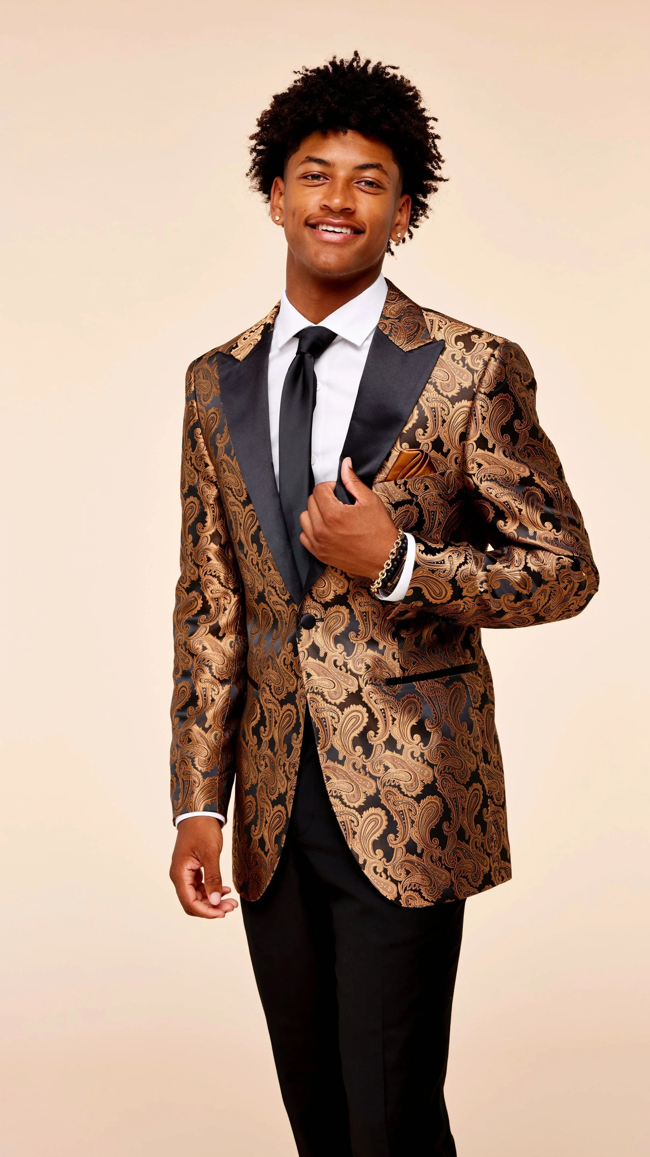 KGSP25_PROM_STU_CPL_6_0115.jpg