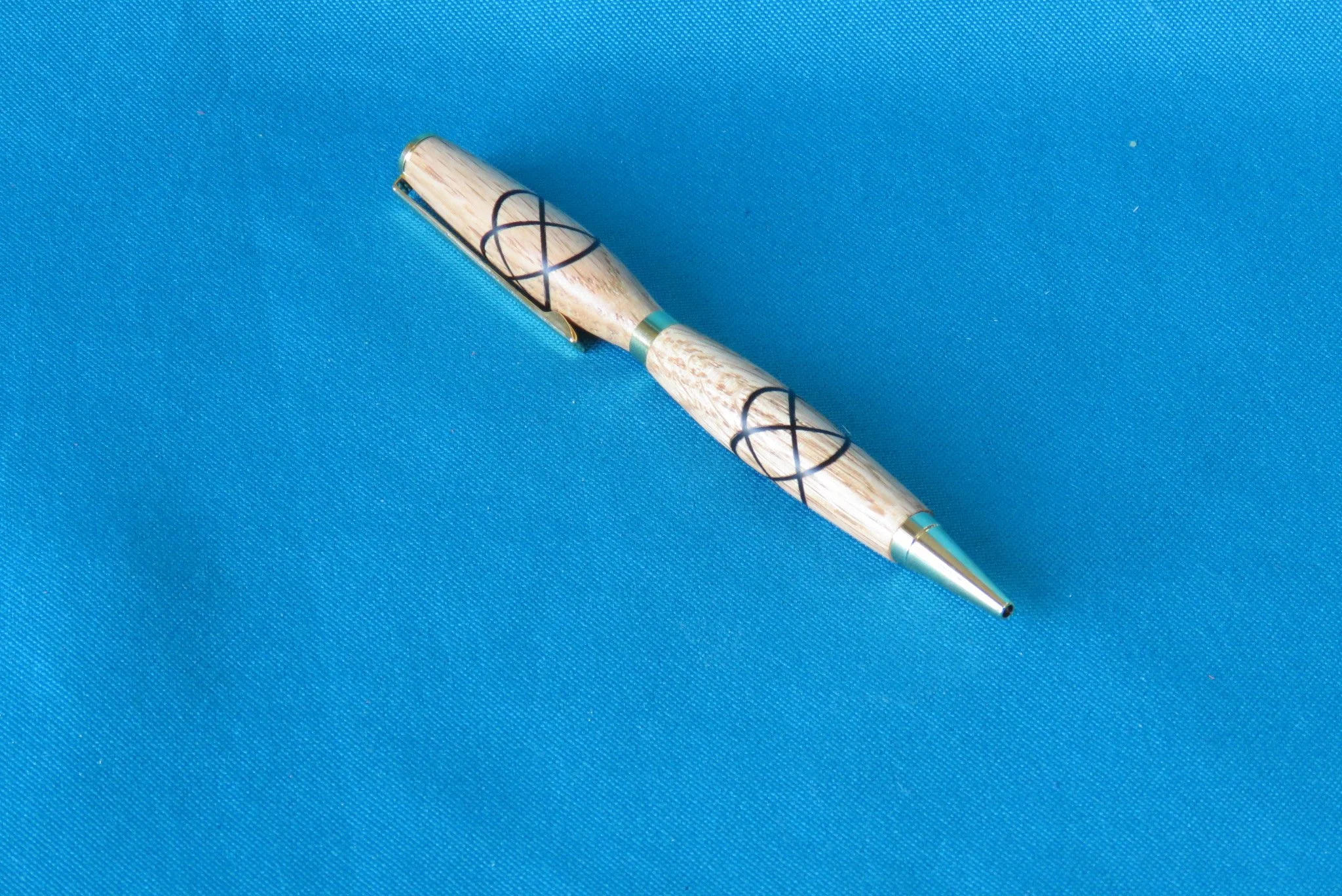 Robert Rocheleau
Pen-Maple, Ebony, 1st