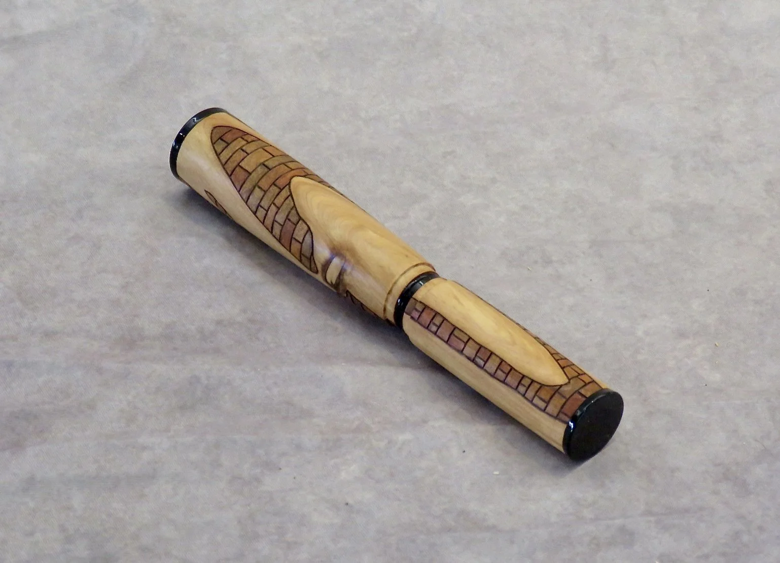 Dave Croxton Chaco style pen alligator juniper.JPG