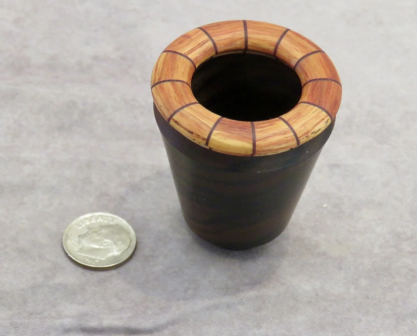 Greg Fryeweaver miniature vase ebony tulipwood.JPG