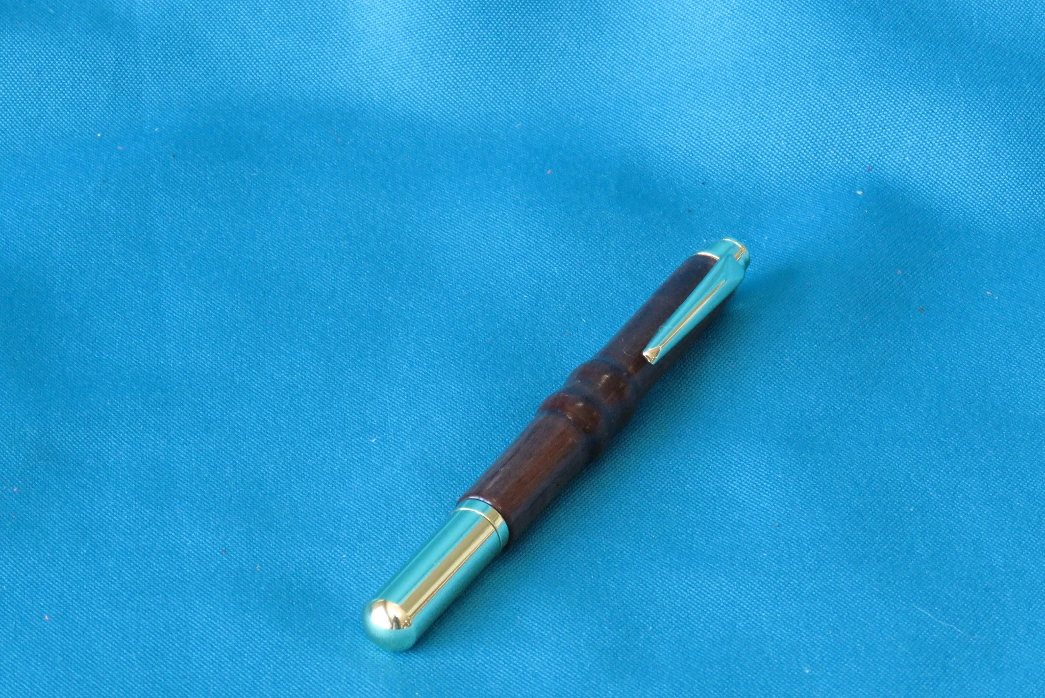 Thomas Dow
Walnut pen