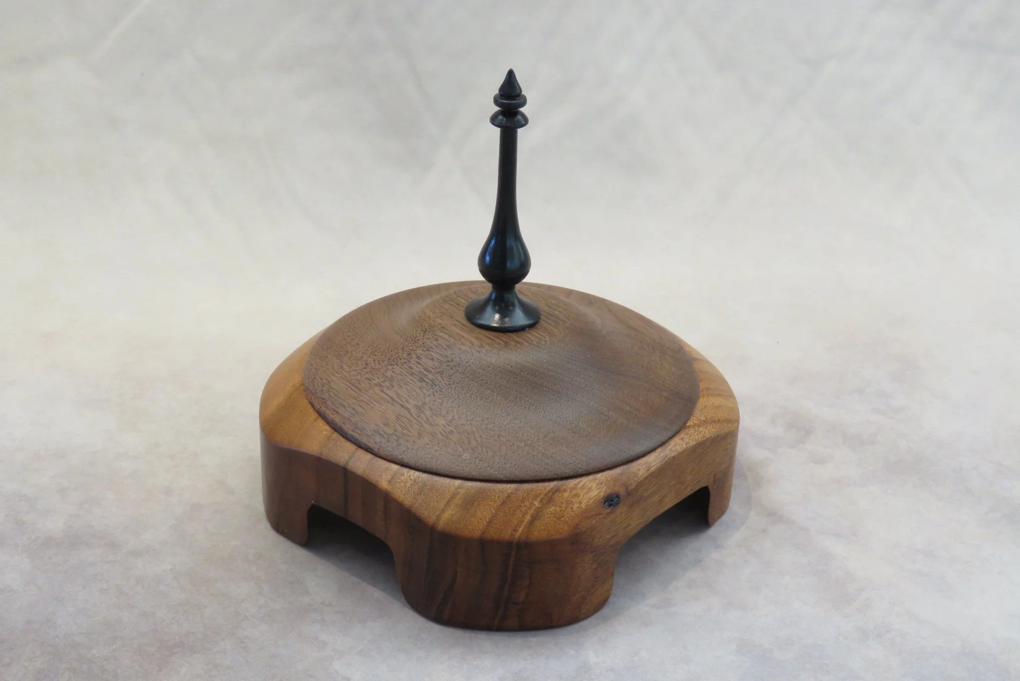 Ray Davis
Bowl with Finial-Walnut, Hububalli