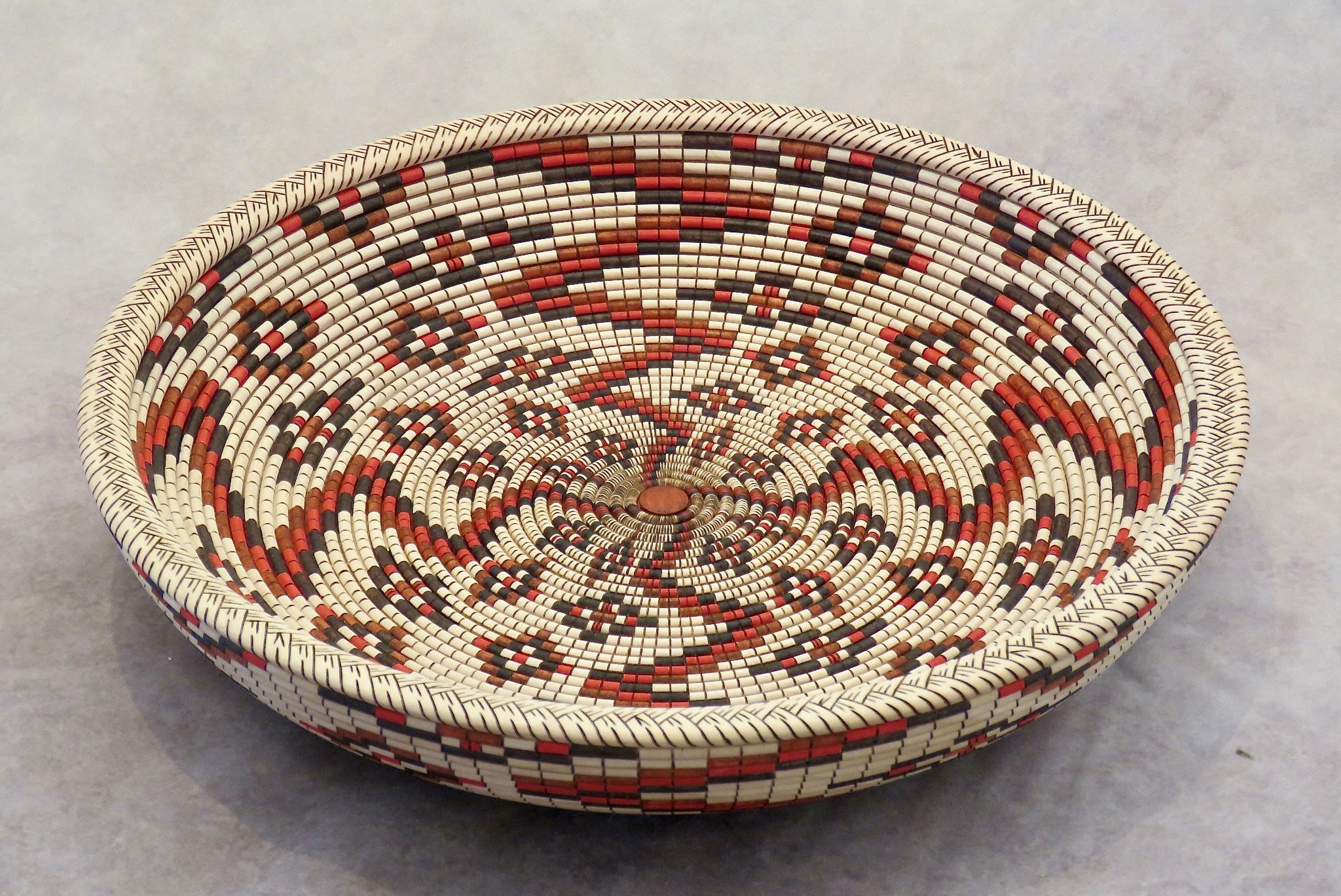 Dave Croxton-Basket illusion bowl-hard maple.JPG