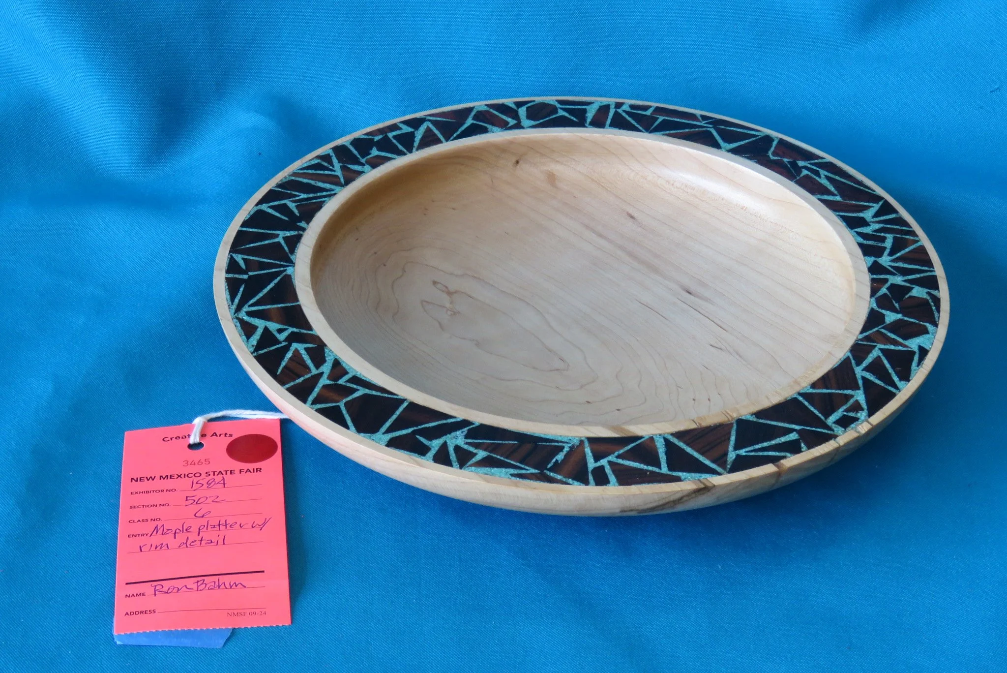 Ron Bahm
Maple platter with rim detail