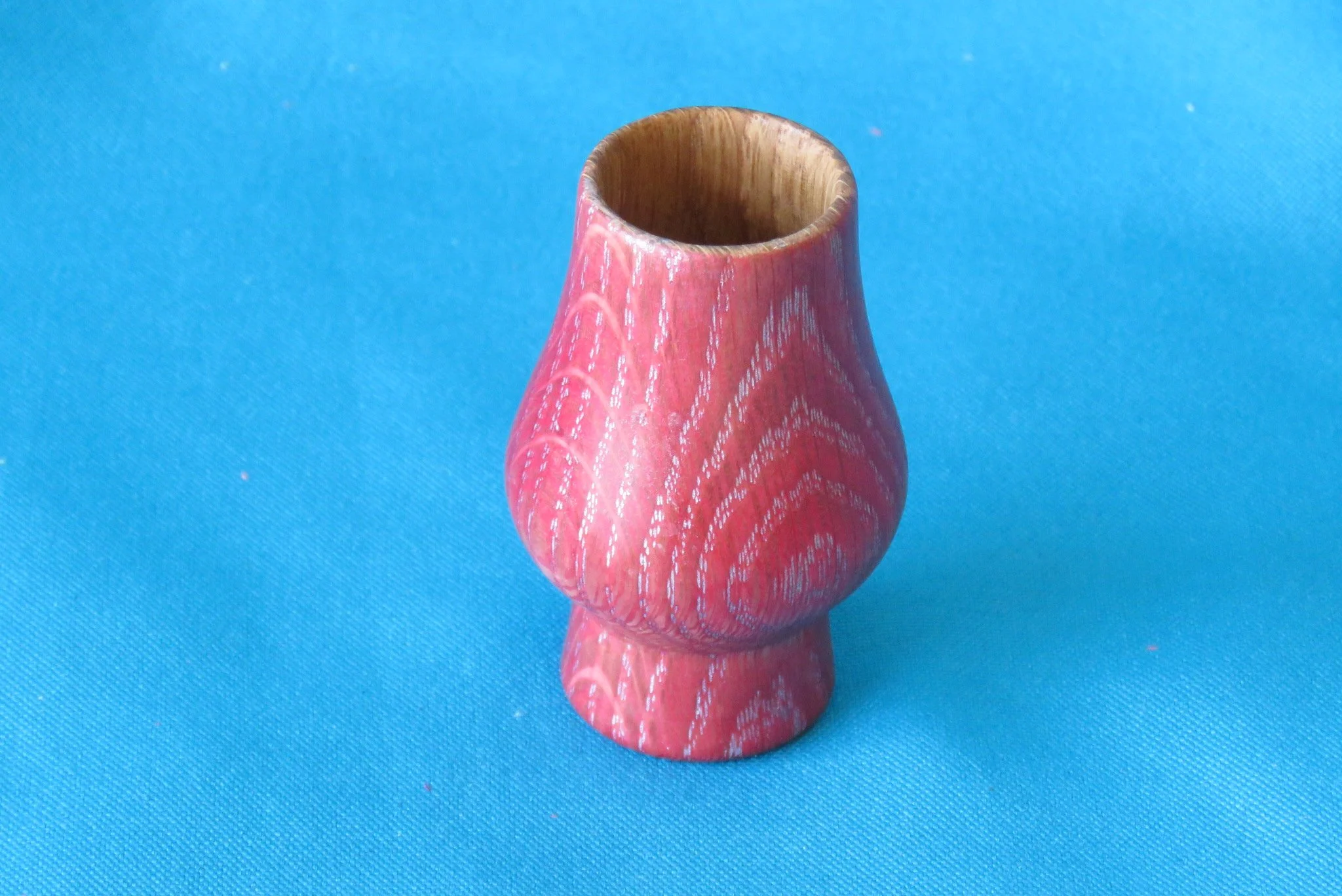 Rex Funk
Shot glass, white oak, dye, silver fill