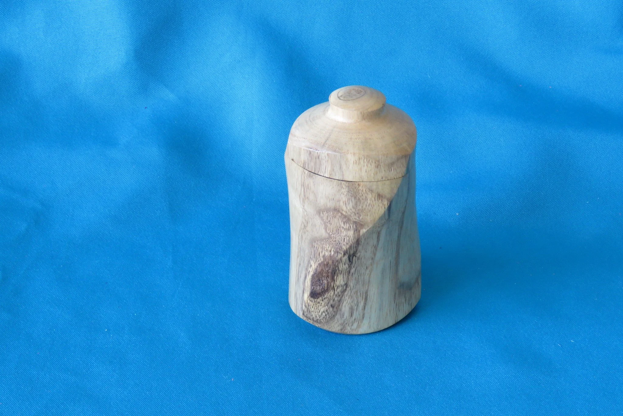 Scott Eckstein
Off-center twisted box