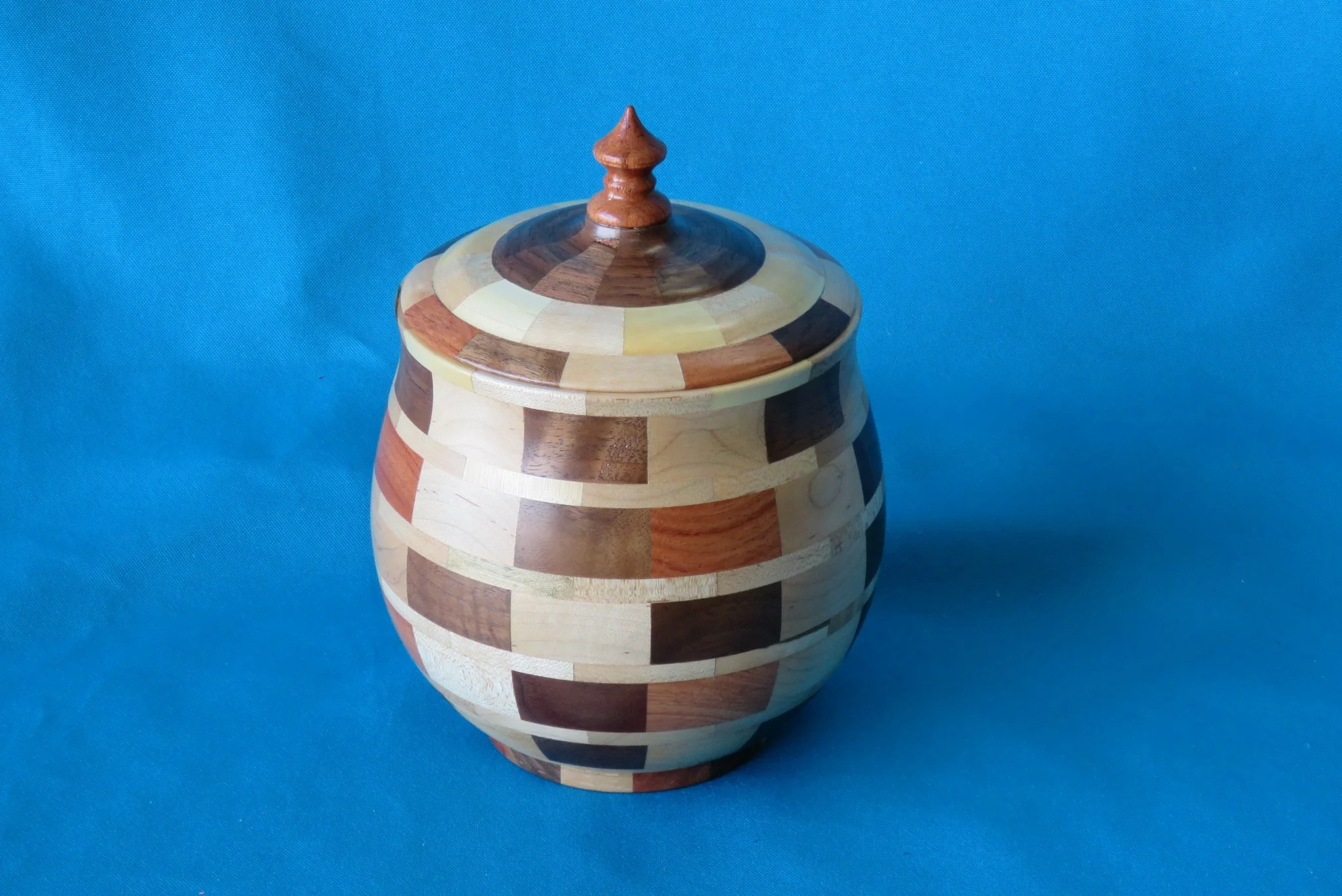 Scott Eckstein
Segmented lidded bowl, 2nd