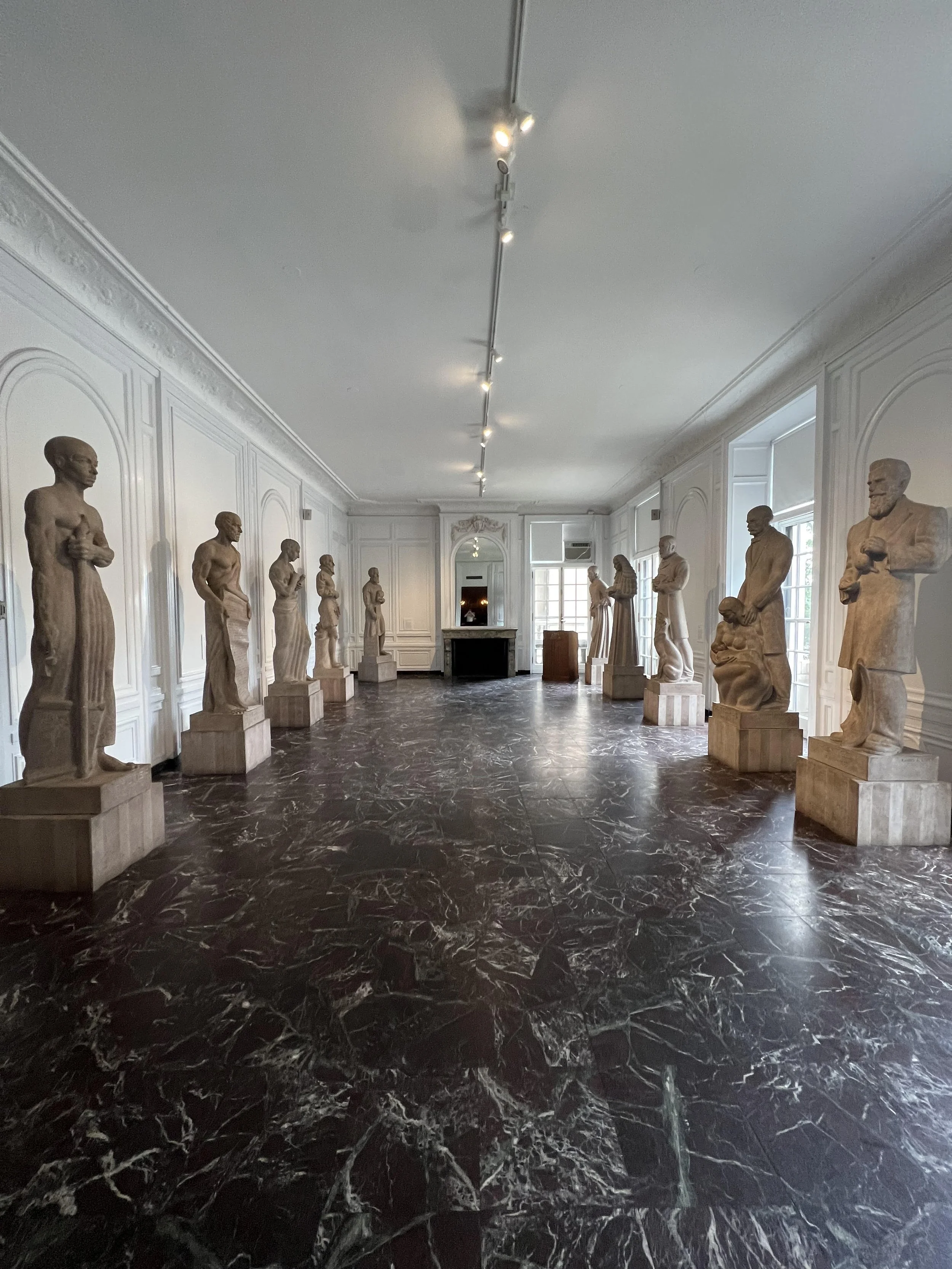 The Hall of Immortals at the International Museum of Surgical Science