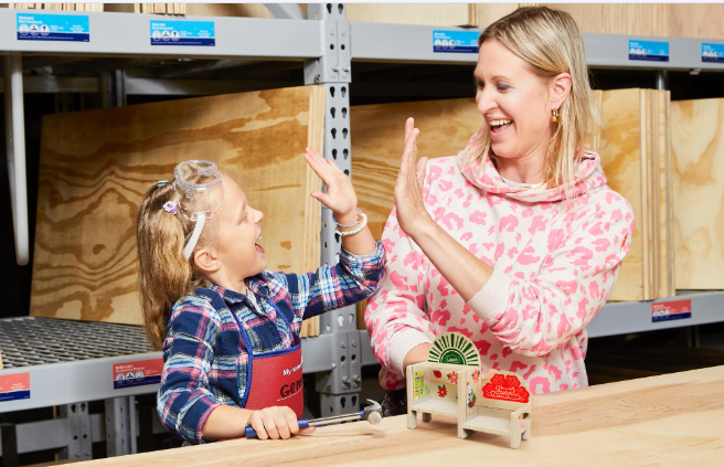 Lowe's Kids Workshop: Terrarium