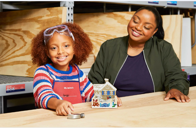 Lowe's Kids Workshop: Winter Play Lodge