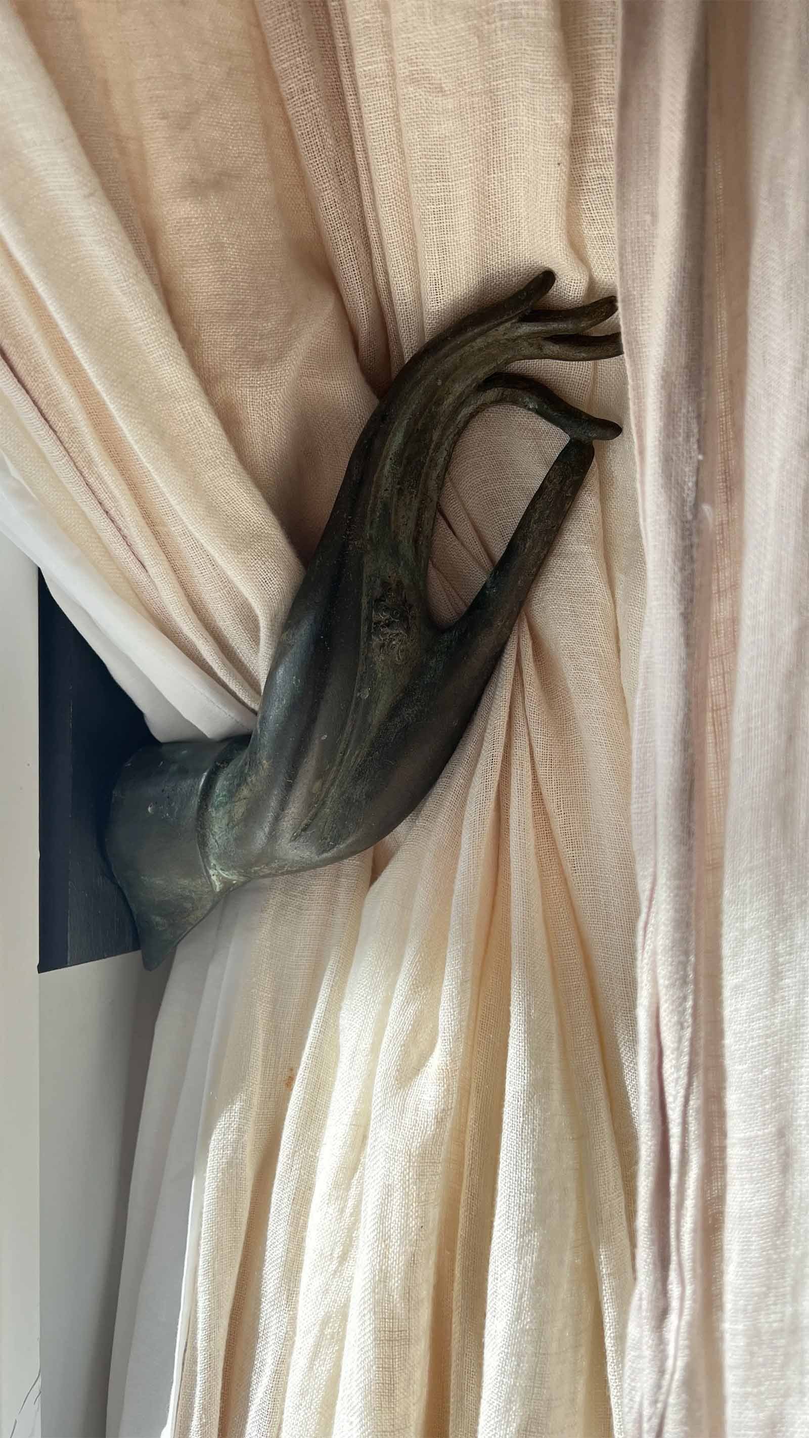curtain detail