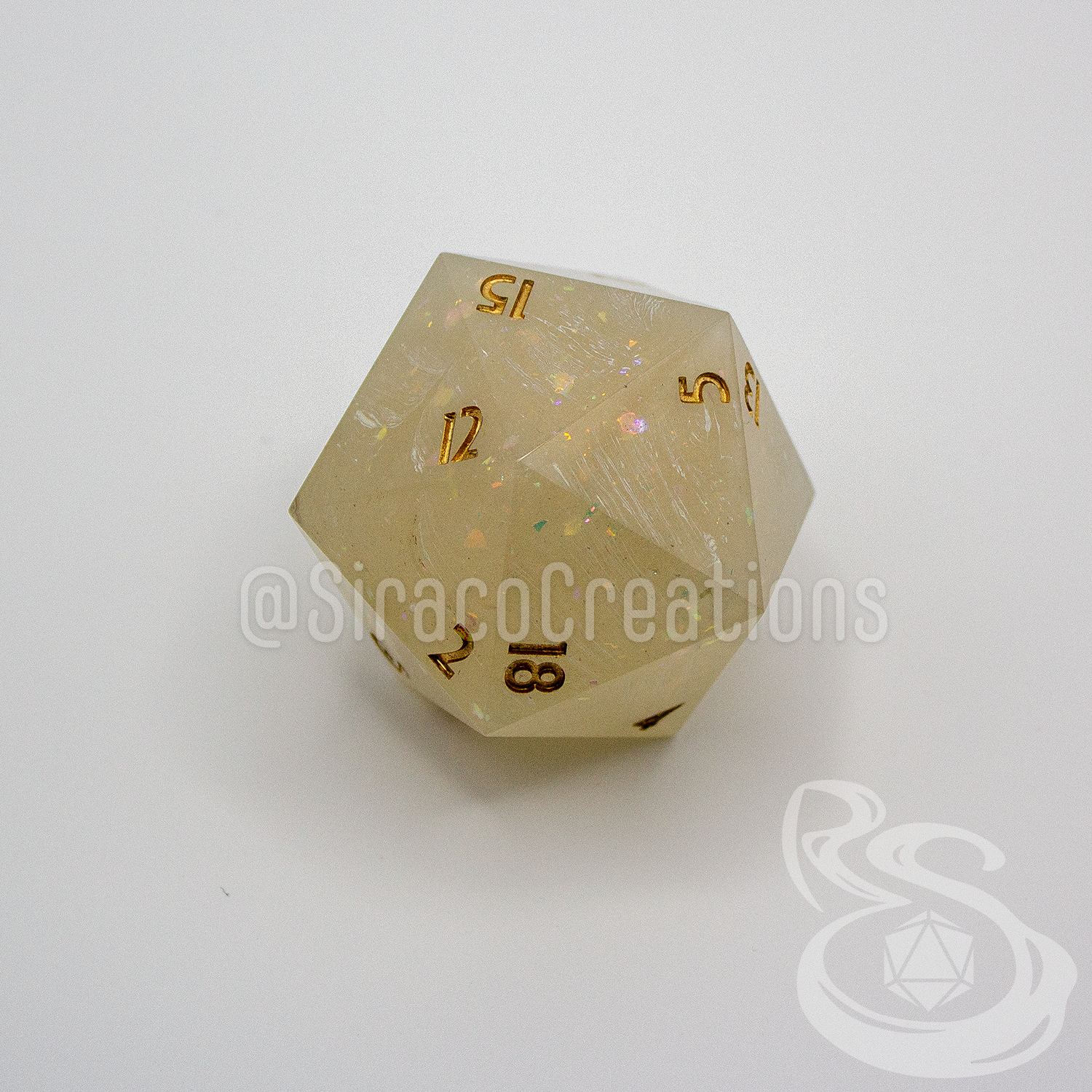 rs_goldenchampagne_03.png